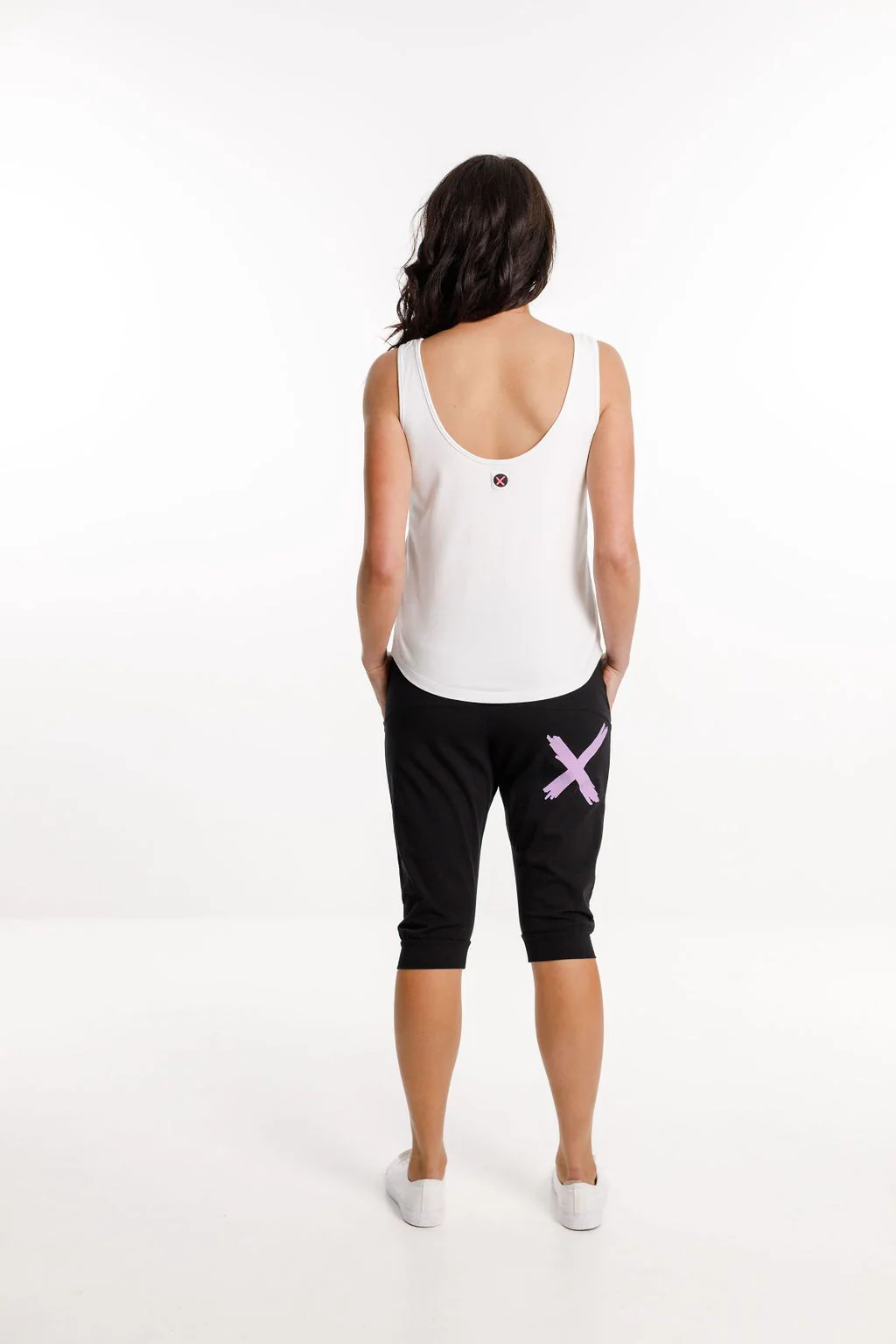 3/4 Apartment Pants Black With Lilac Sorbet - Image 3