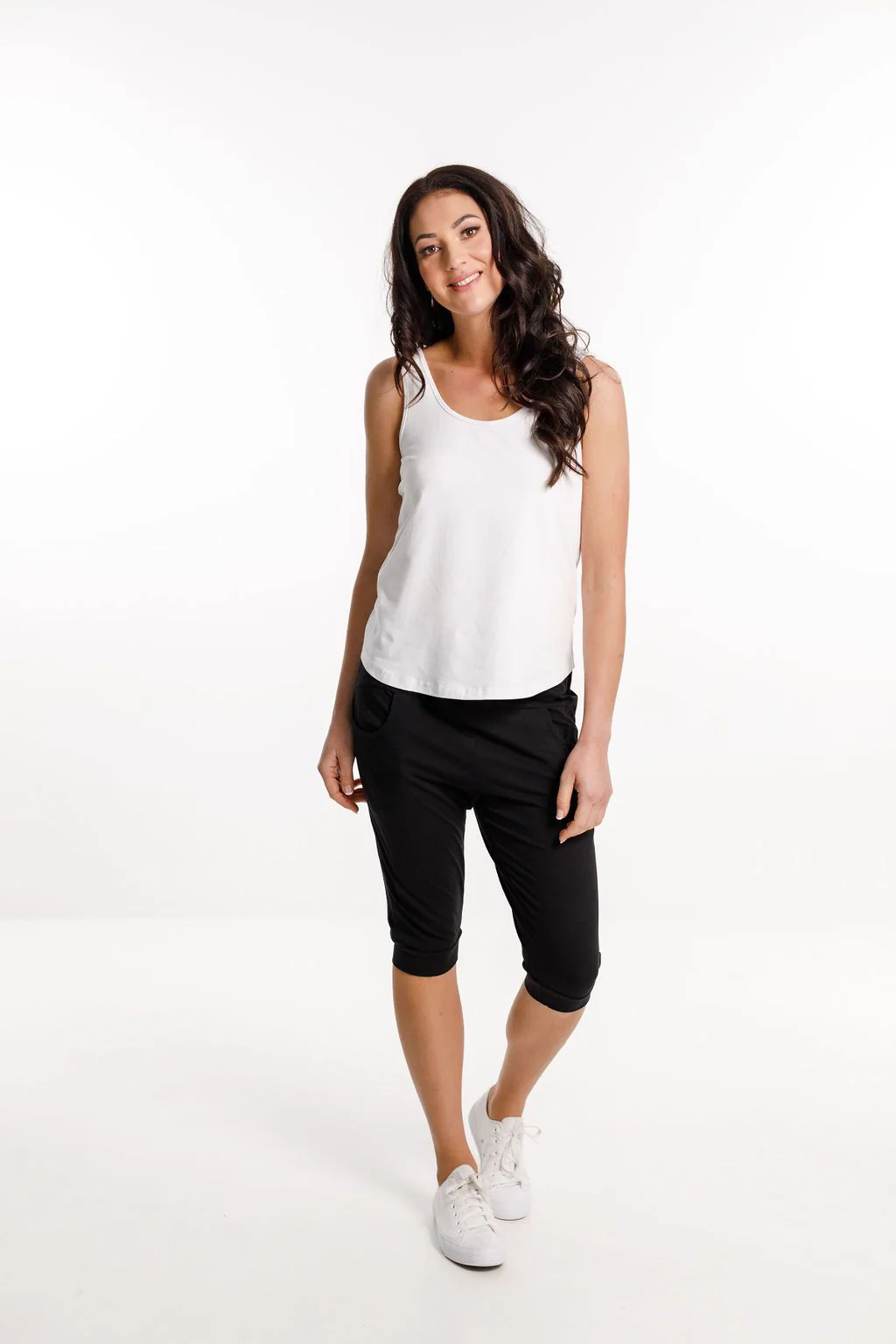 3/4 Apartment Pants Black With Peach Sorbet - Image 2