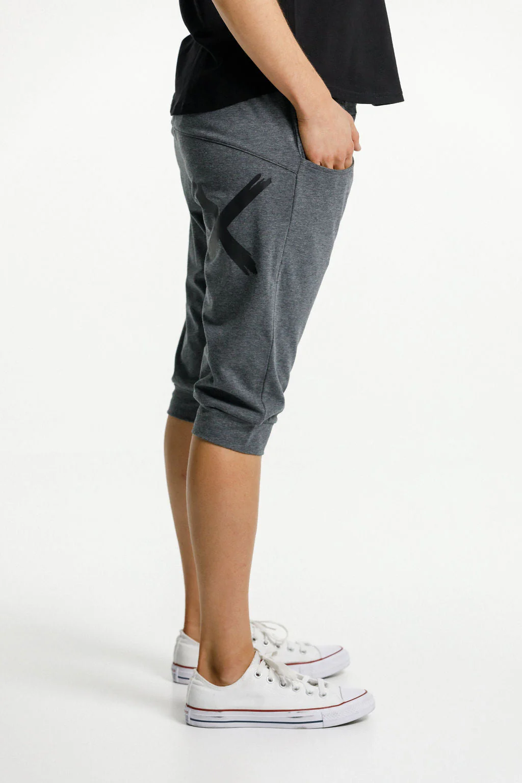 3/4 Apartment Pants In Charcoal - Black X - Image 2