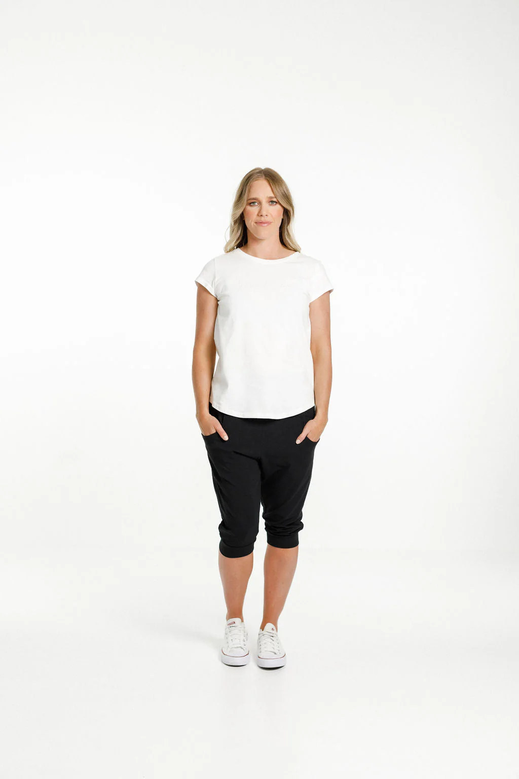 3/4 Apartment Pants - BLACK X - Image 4