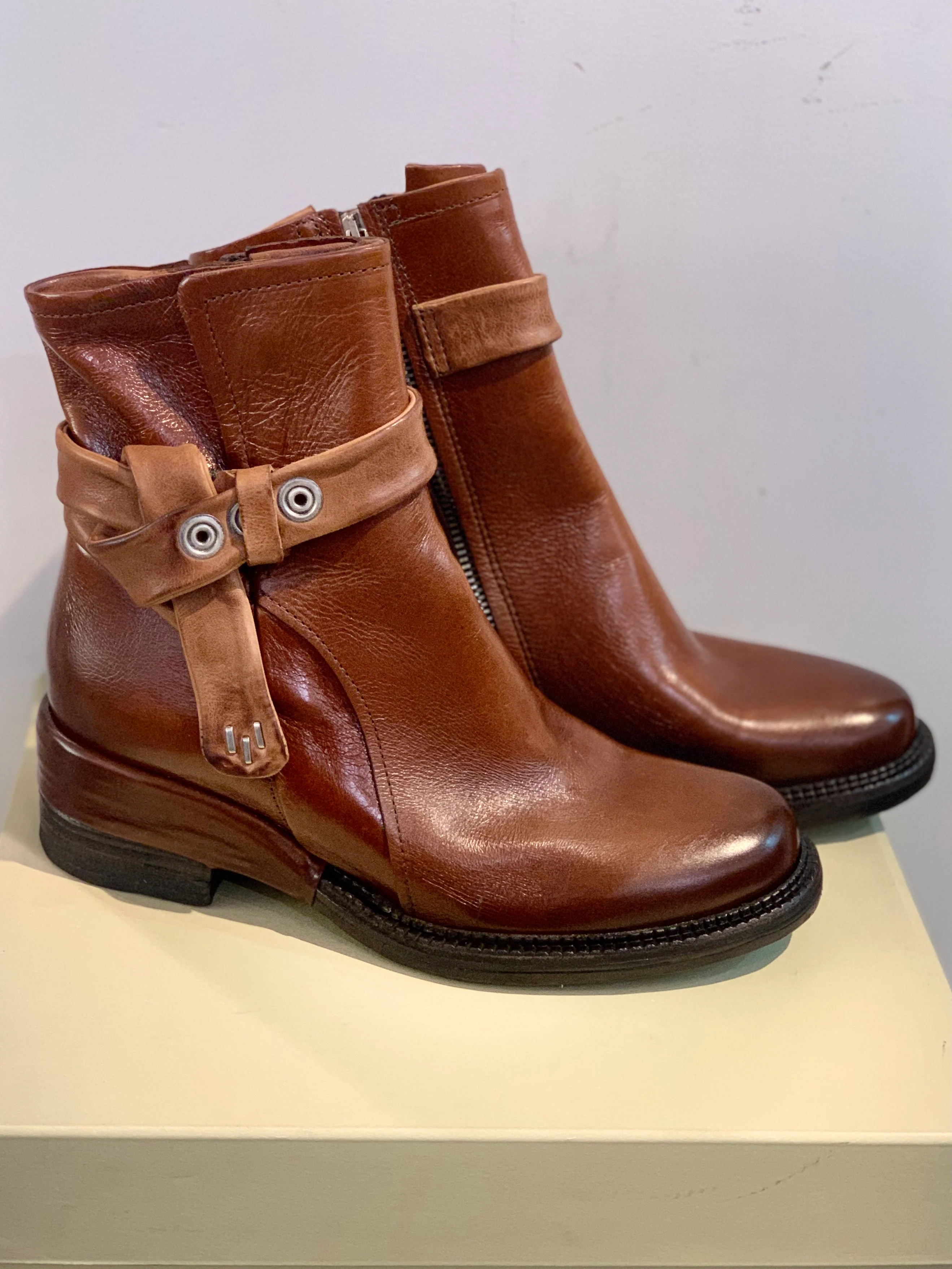 As 98 Boot - Tan - Image 2