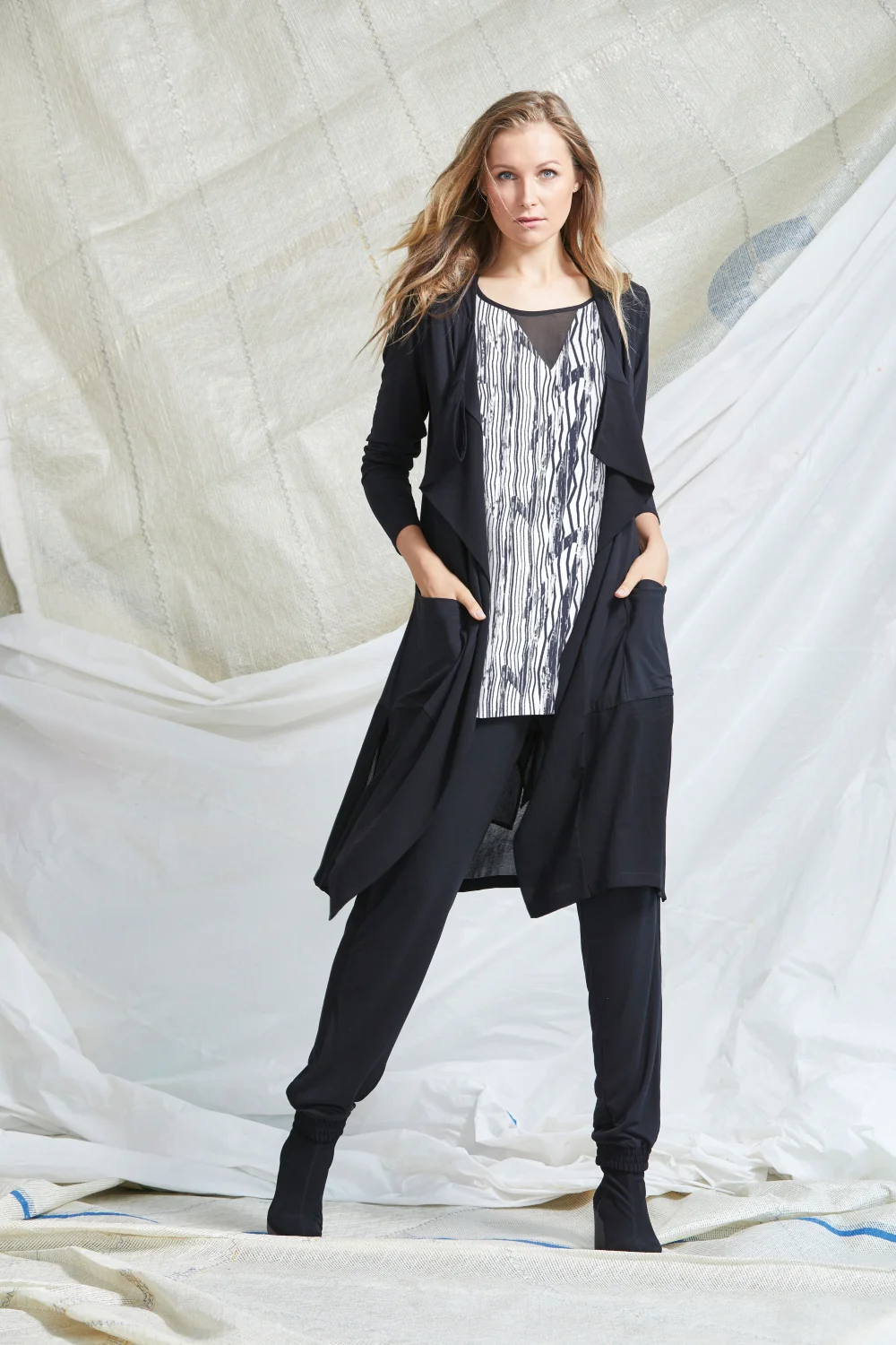 Basque Waist Slim Leg Cuff Pan - Image 4