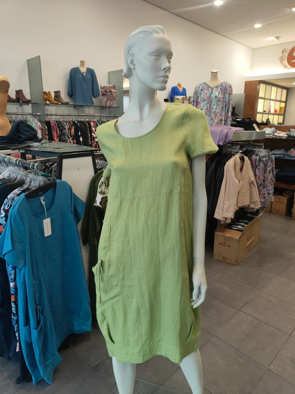 Blackstone Bubble Hem Dress - Leek Green