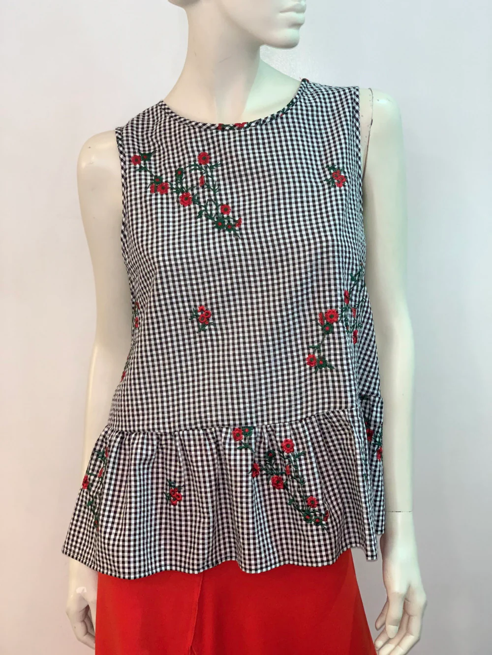 David Pond Petal Singlet