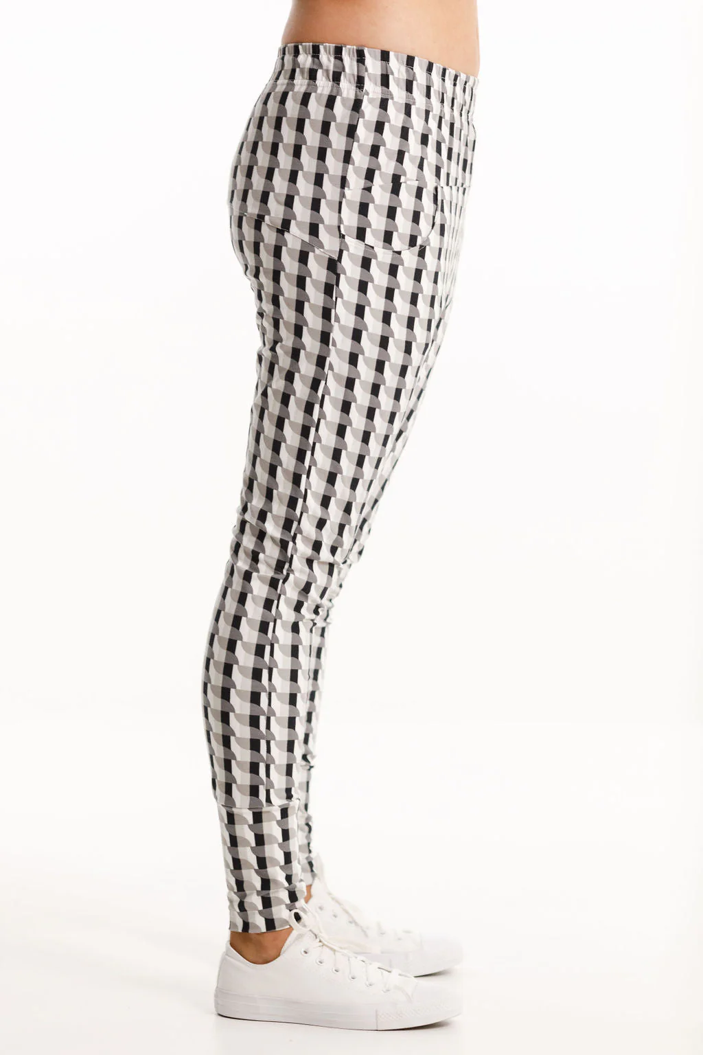 Home Lee Apartment Pants Checker Print - Image 7