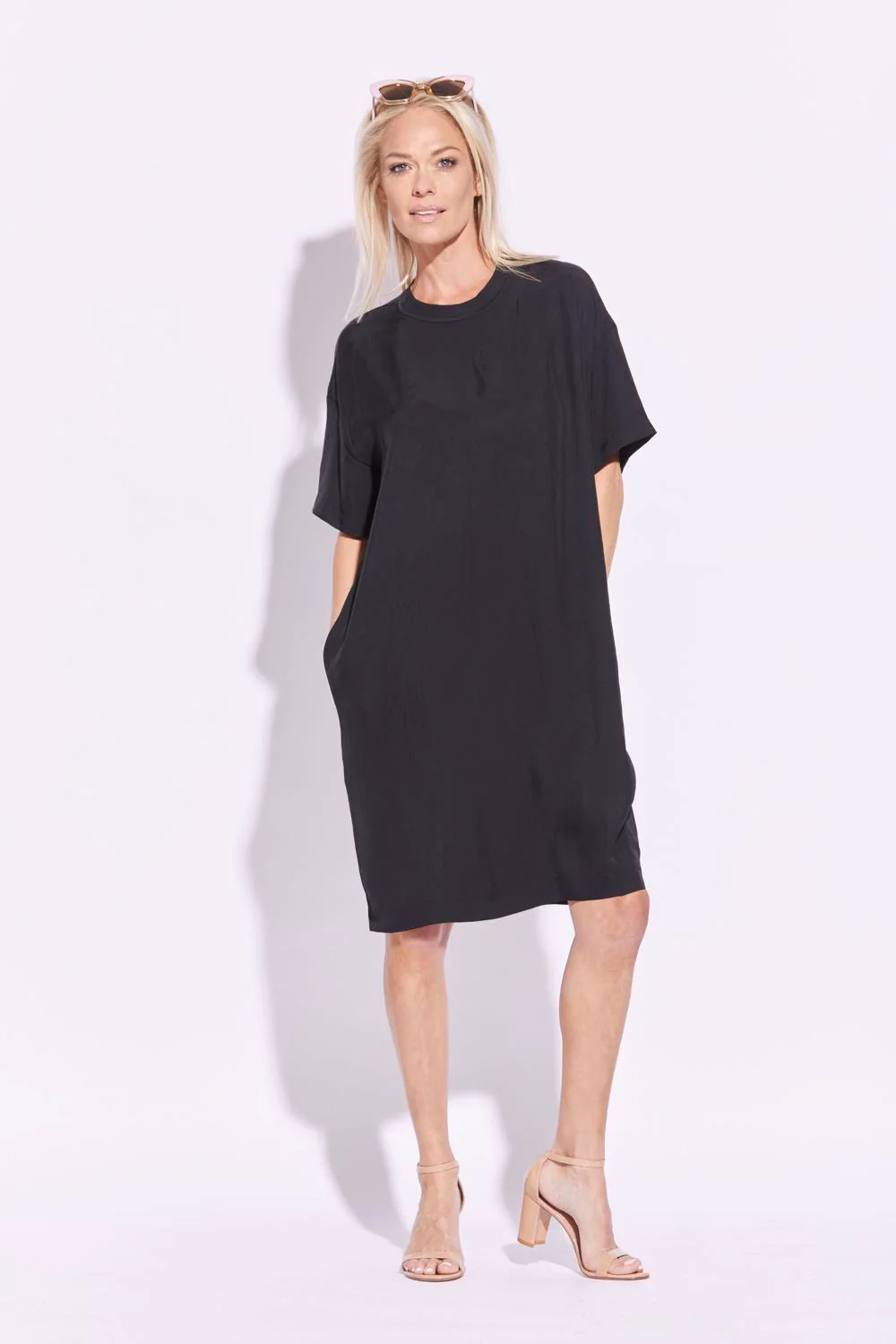 Crew Neck Shift Dress-Black/Navy/Poppy