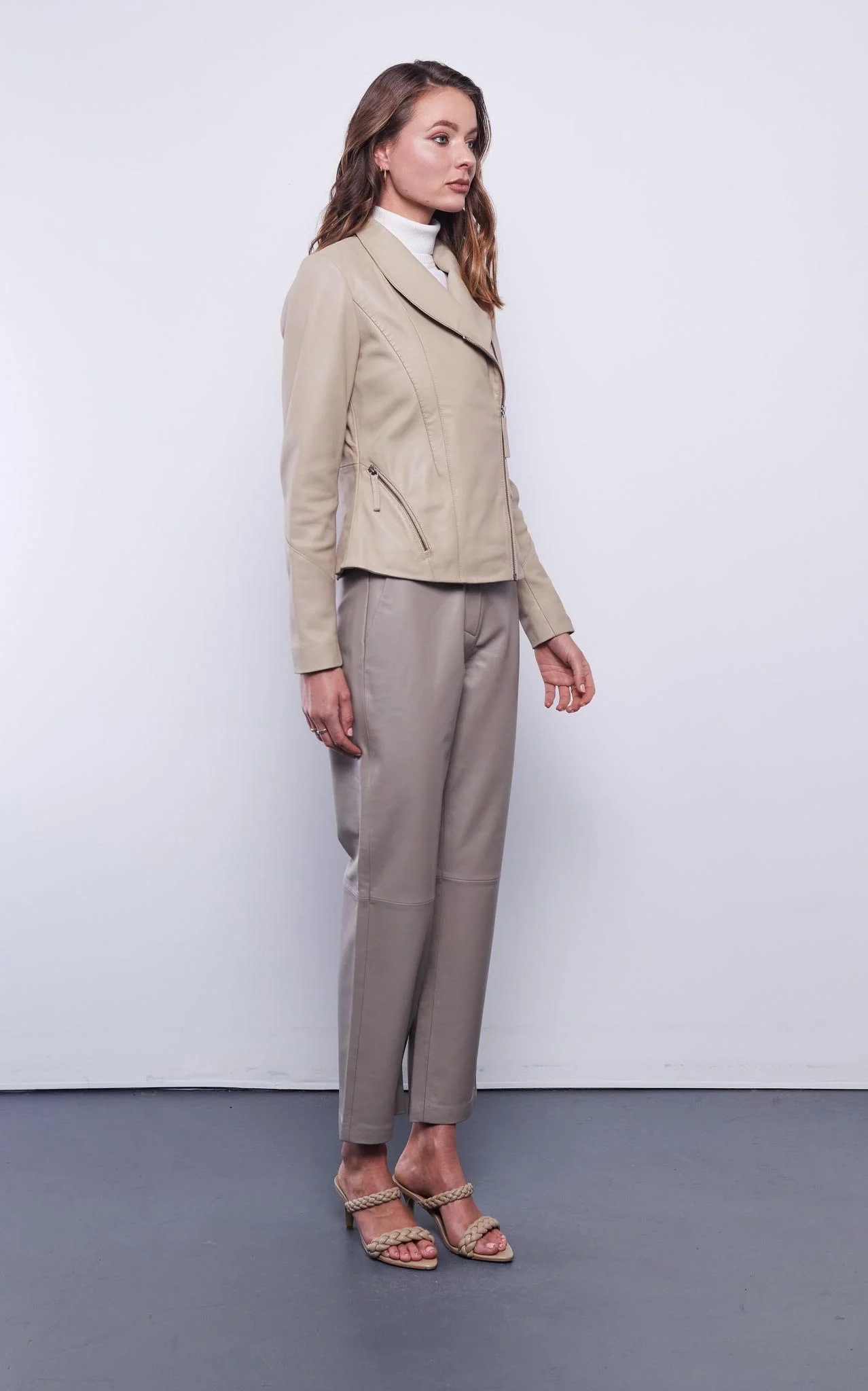 DEA Leather Martha Jacket - Image 4