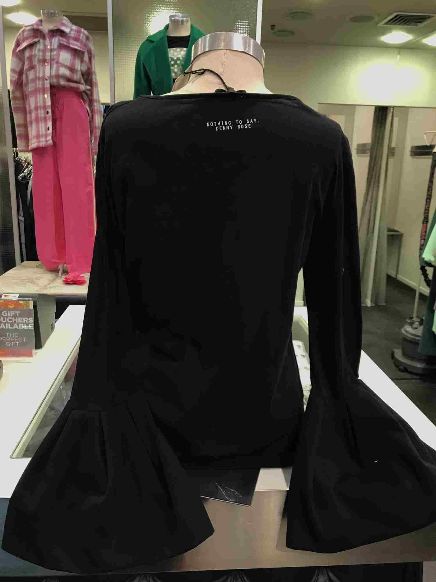 Denny Rose Manica Tee - Plain Black - Image 2