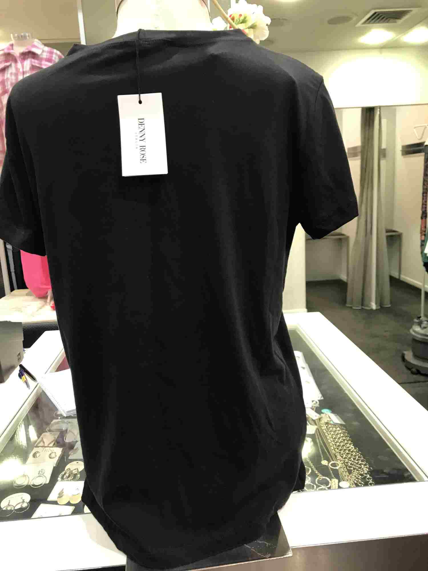 Denny Rose Tee Black - Image 2