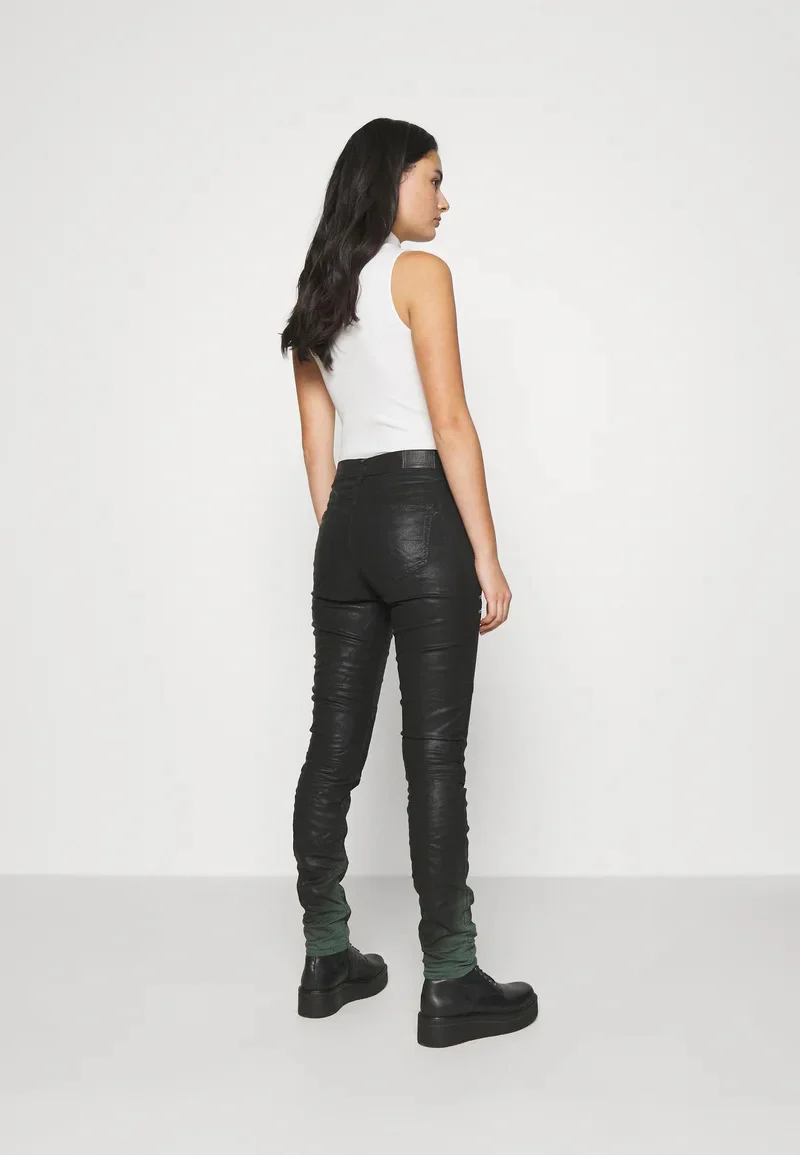 Diesel D-Ollies-Bk-Sp-Ne Jean - Image 2