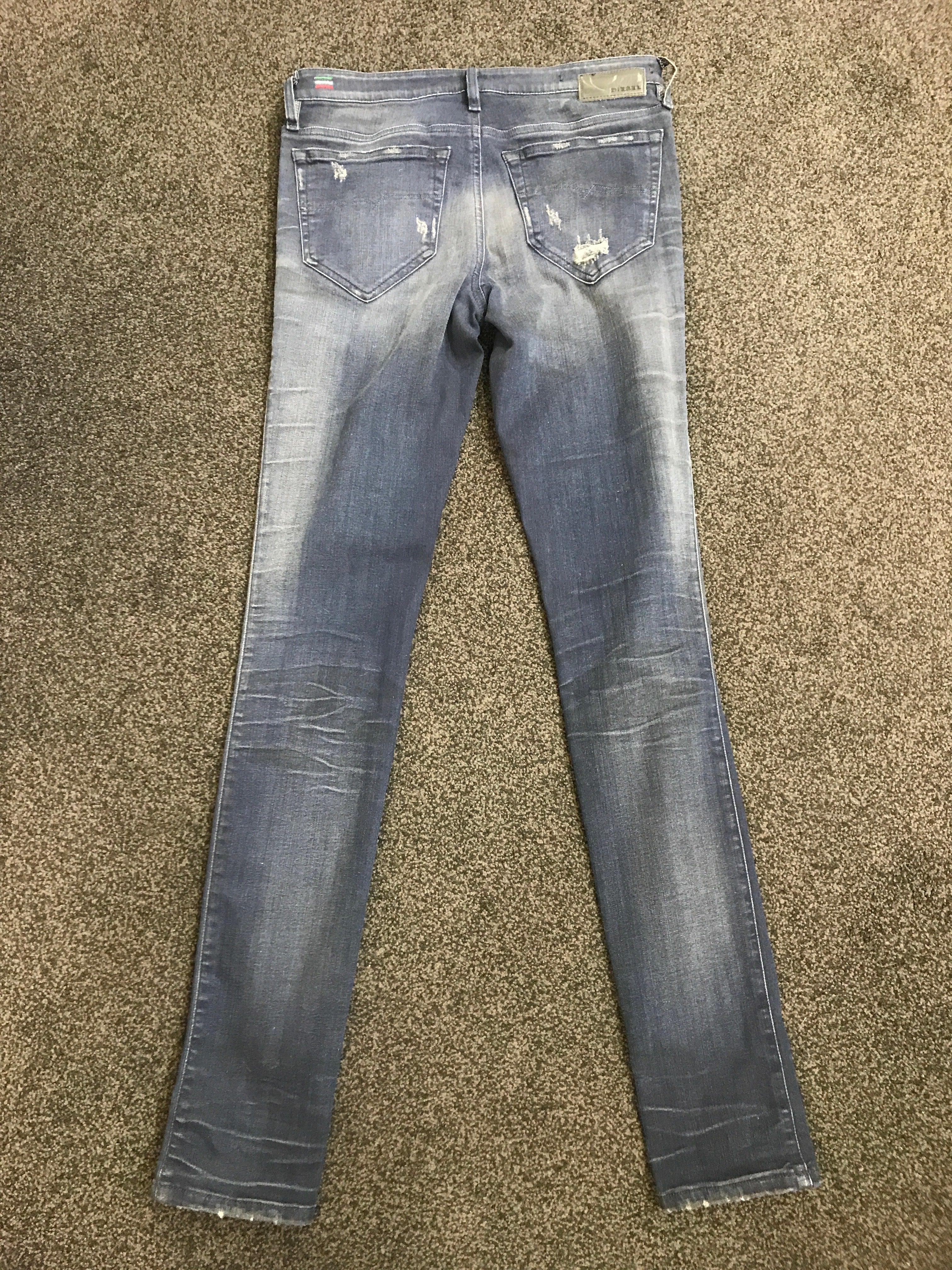 Diesel Skinzee L32 - Image 3