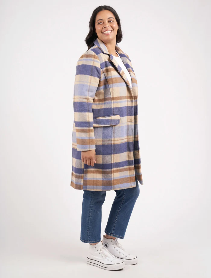 Elm Cove Coat - Image 10