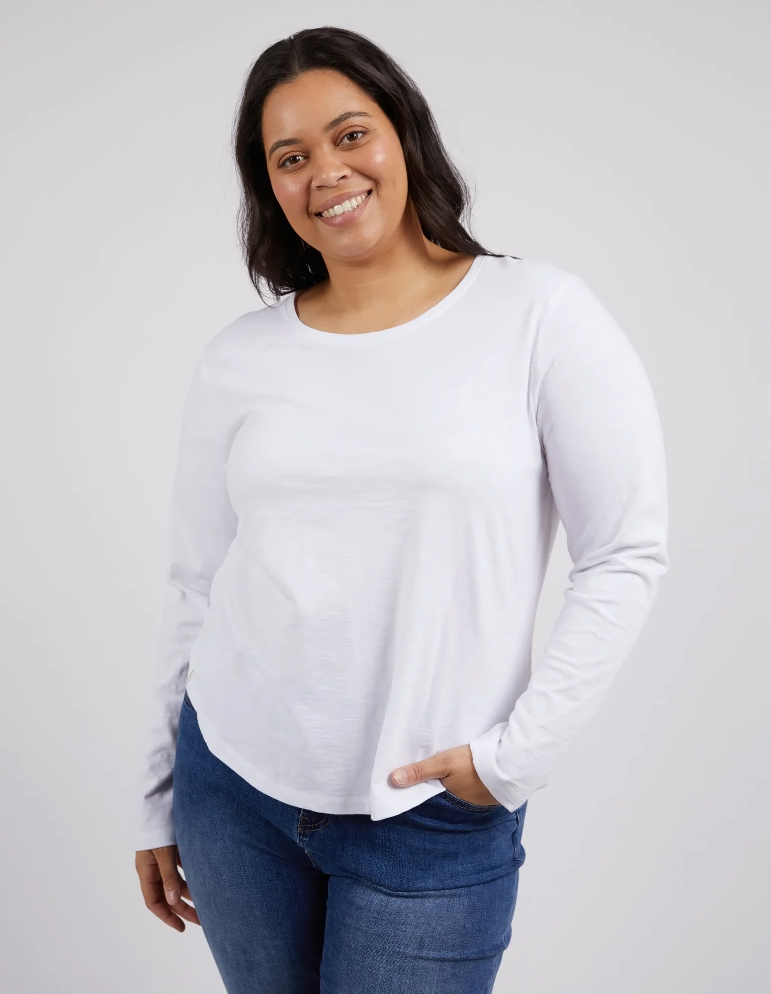 Elm Everyday L/S Tee - White - Image 2