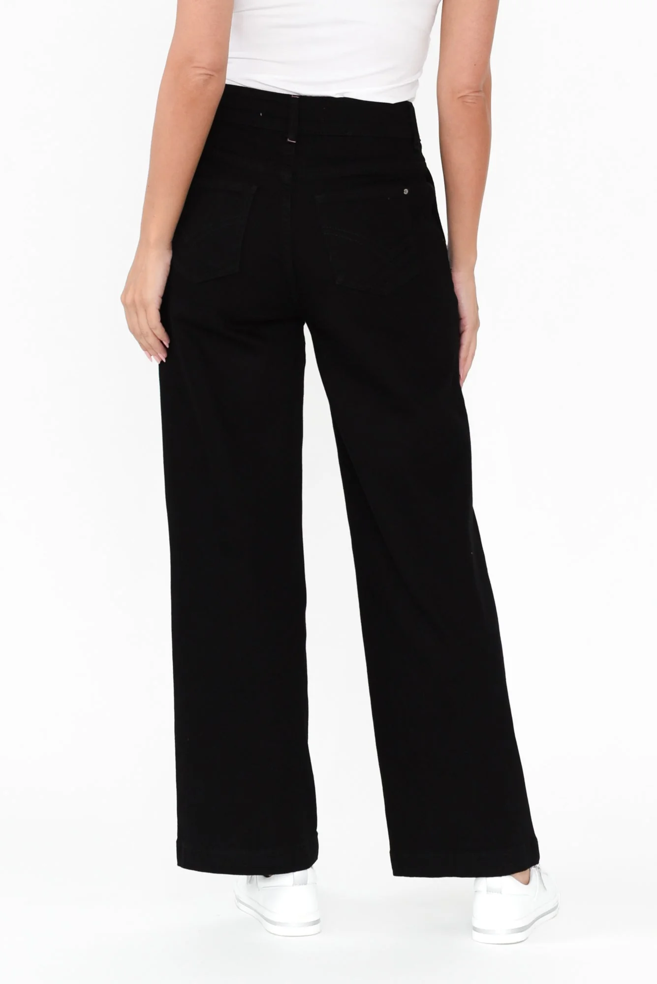 Elm Izzy Jean - Black Wash - Image 5