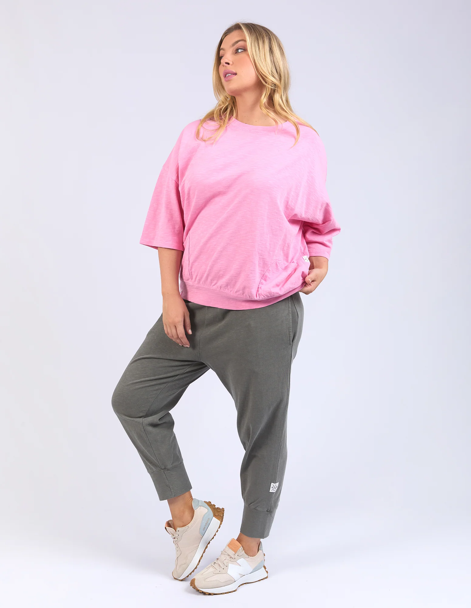 Elm Mazie Sweat Strawberry - Image 11
