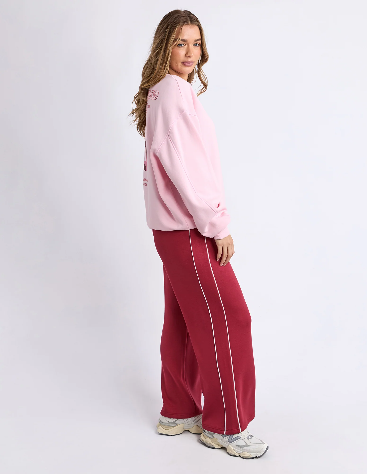 Foxwood Star Studio Crew - Pale Pink - Image 6