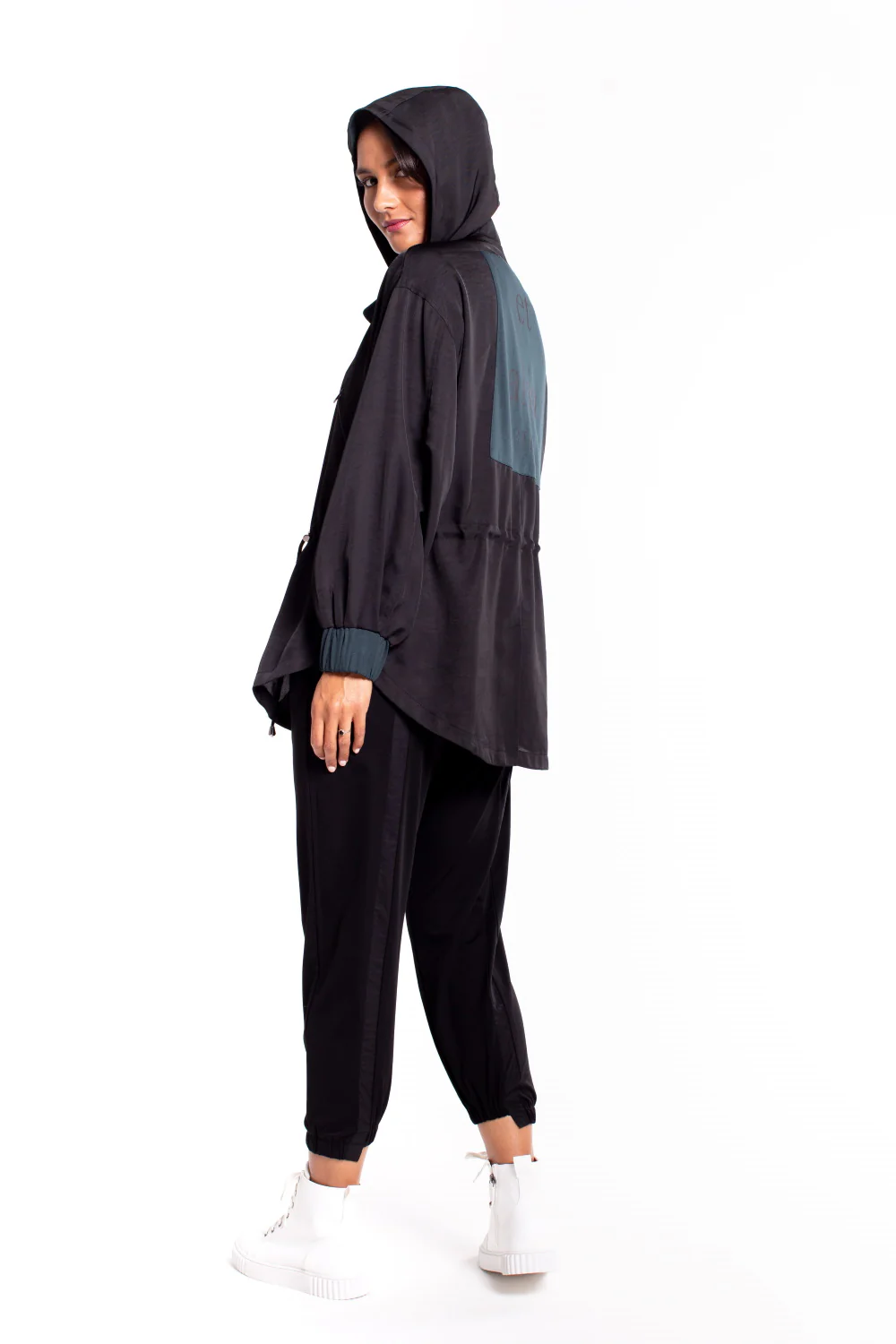 Et Alia Hudson Anorak - Black/Dark Teal - Image 3