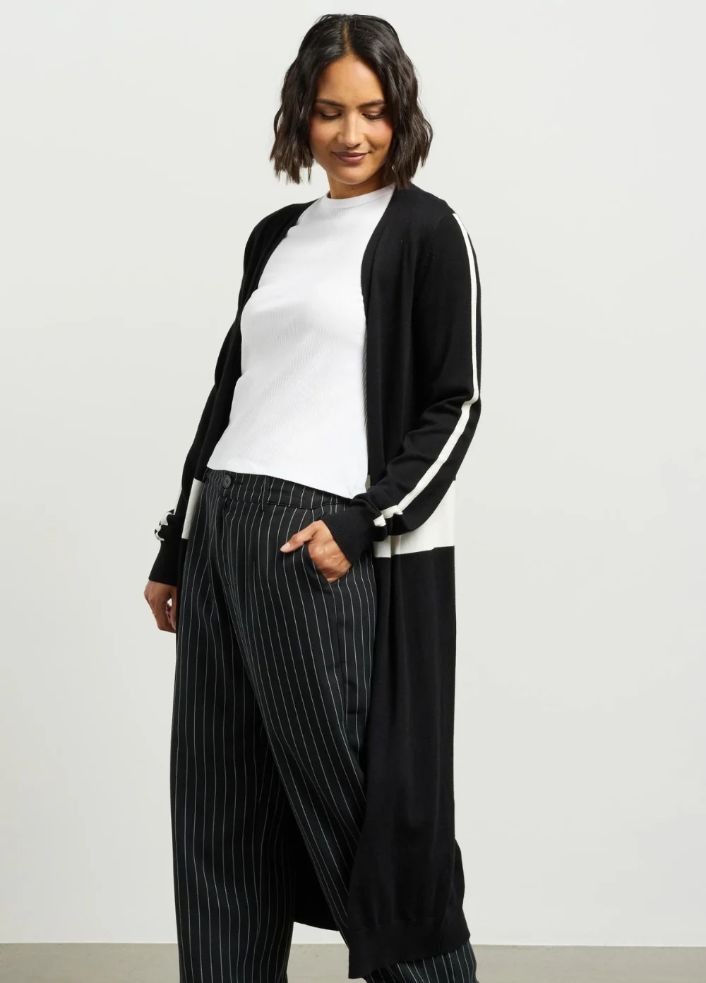 Et Alia Kyle Cardi - Image 2