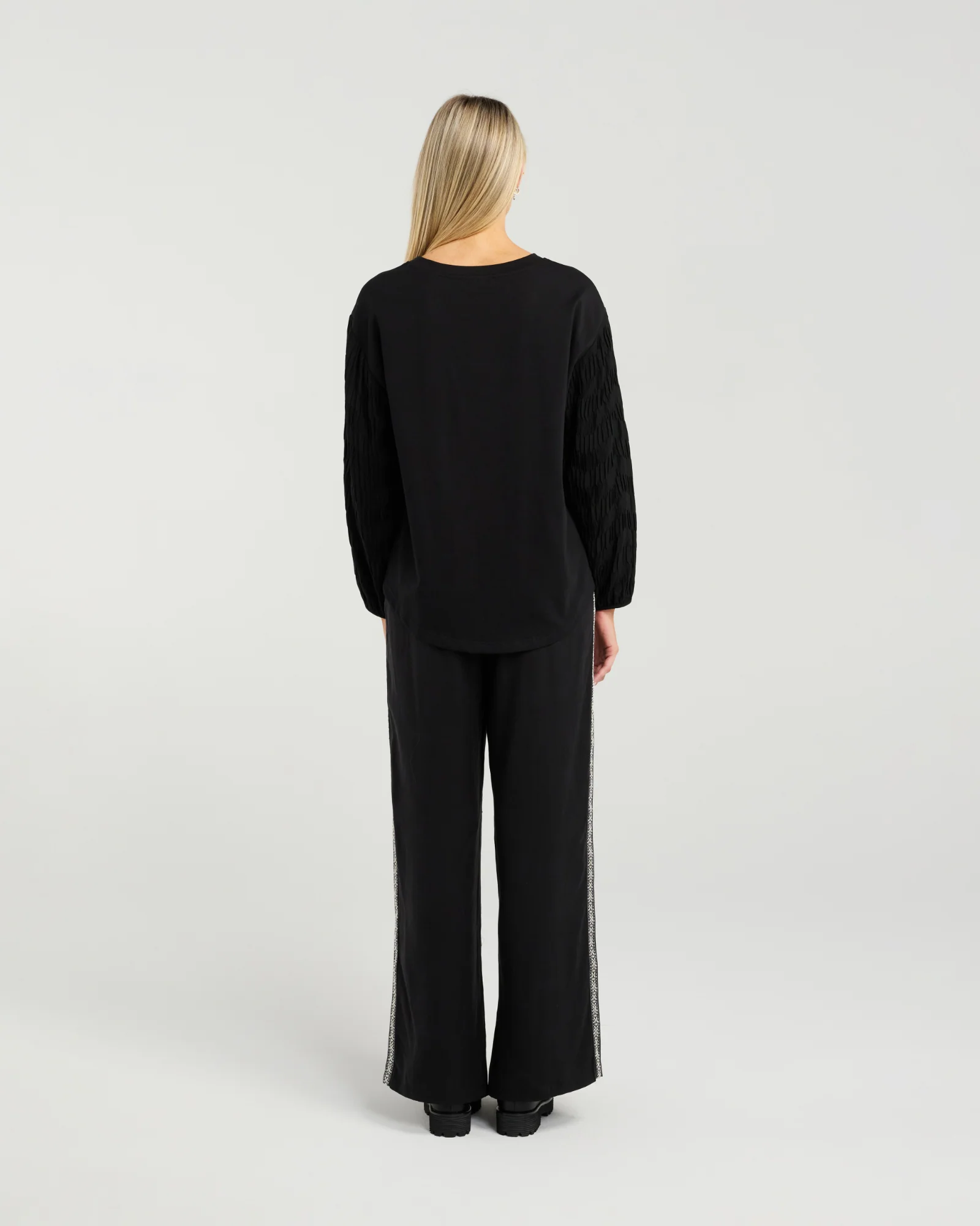 Et Alia Sienna Top Noir - Image 3