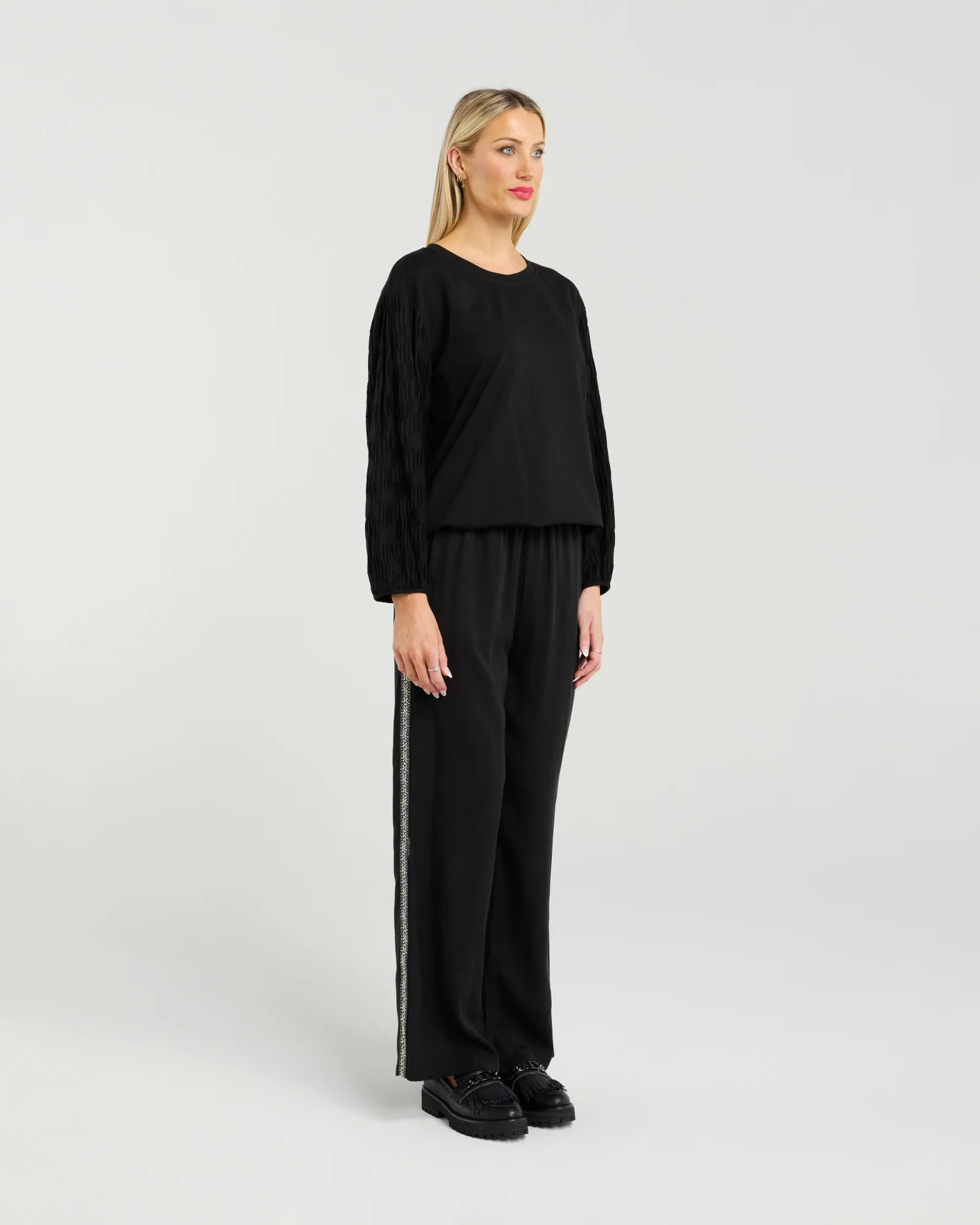 Et Alia Sienna Top Noir - Image 4