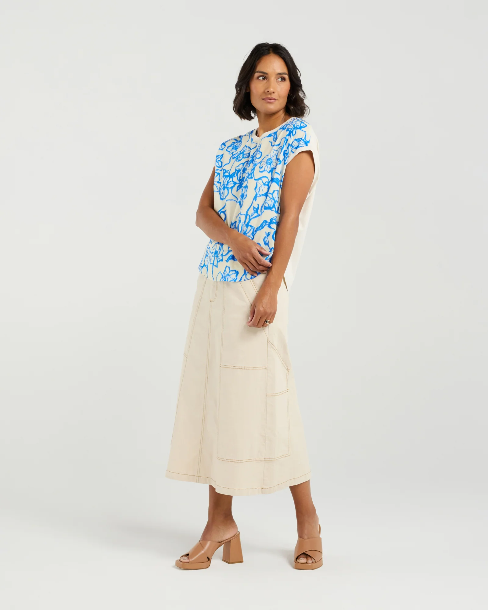 Et Alia Tatum Top - Flowerbomb Blue - Image 5