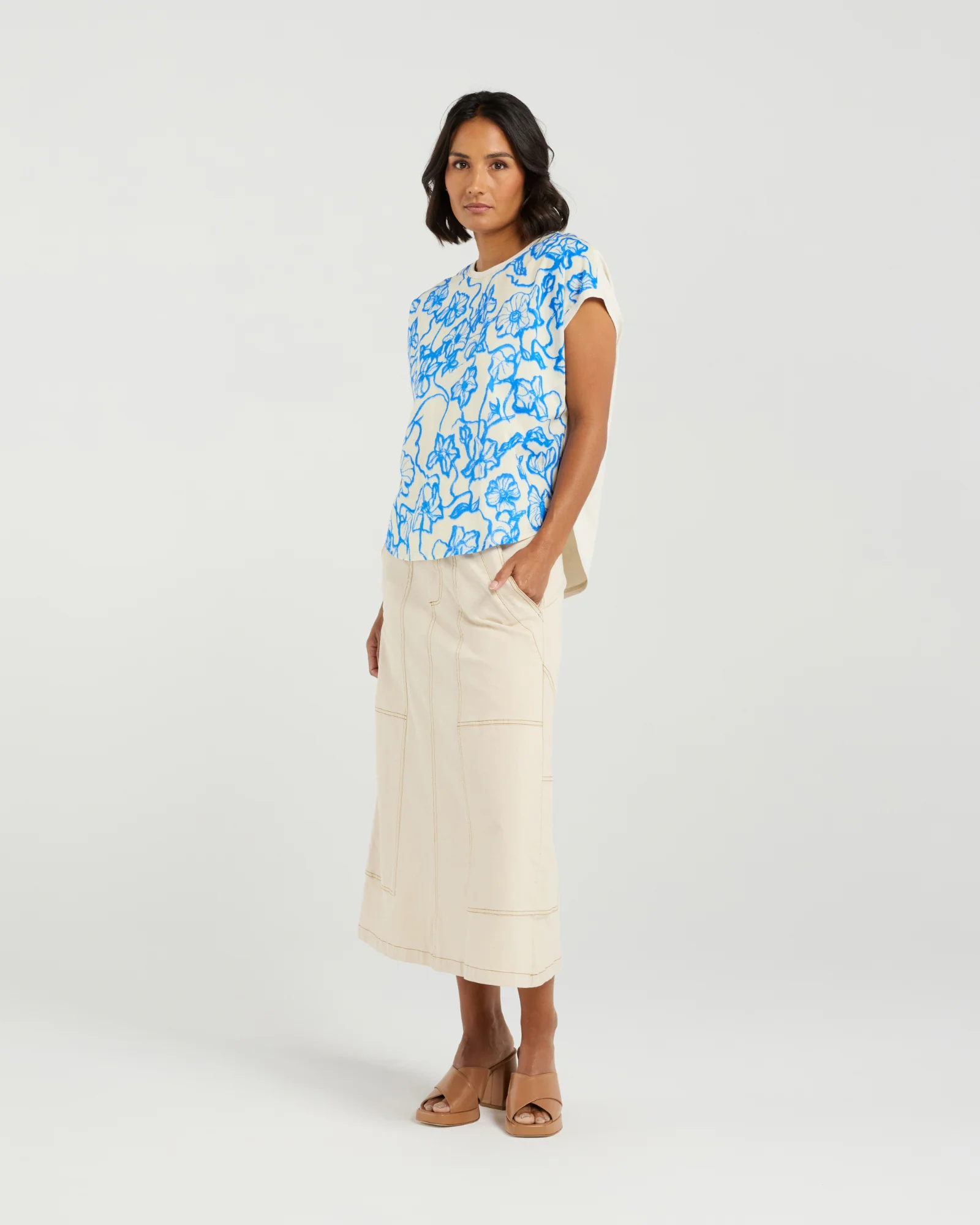 Et Alia Tatum Top - Flowerbomb Blue - Image 6