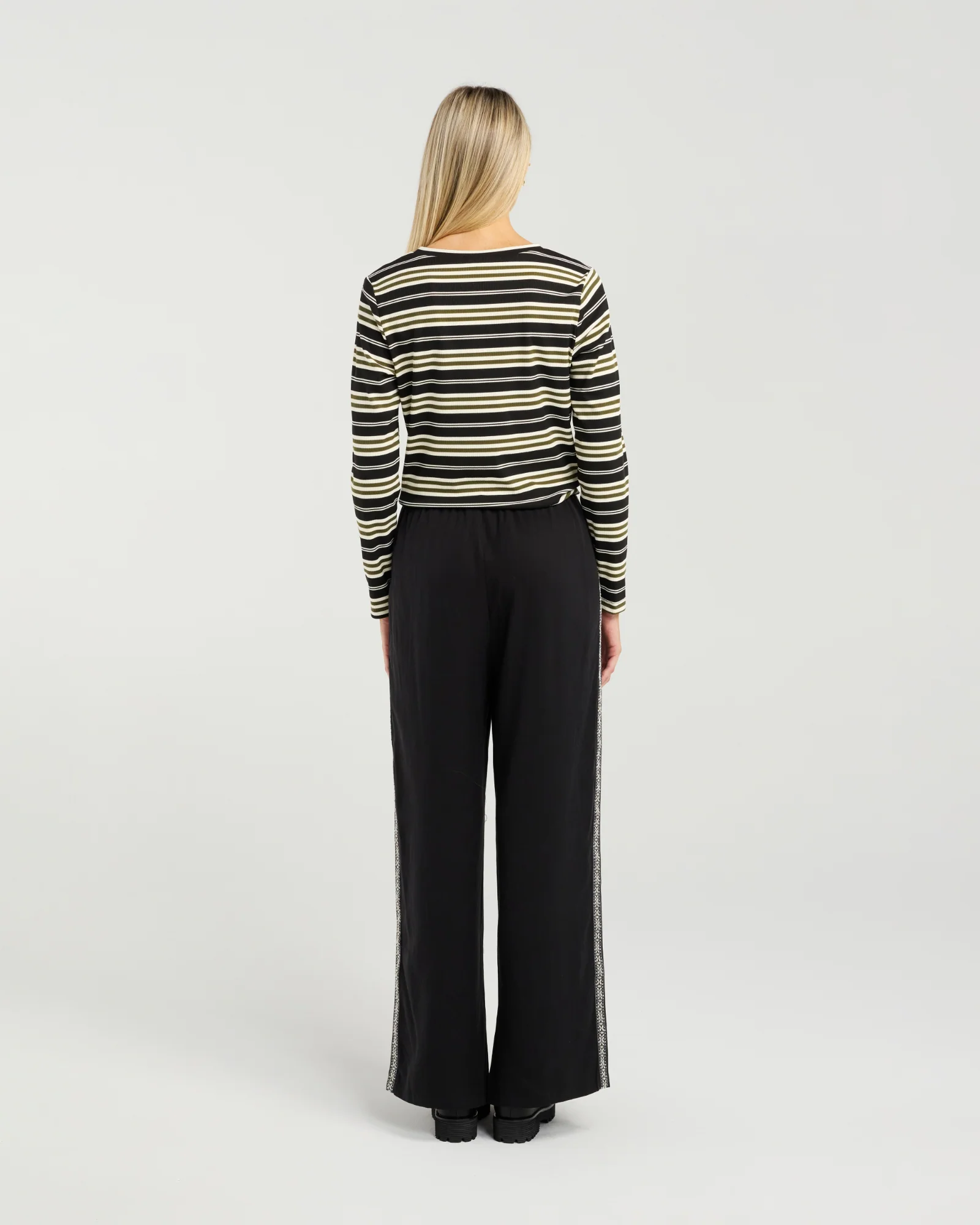 Et Alia Twist Tee - Image 3