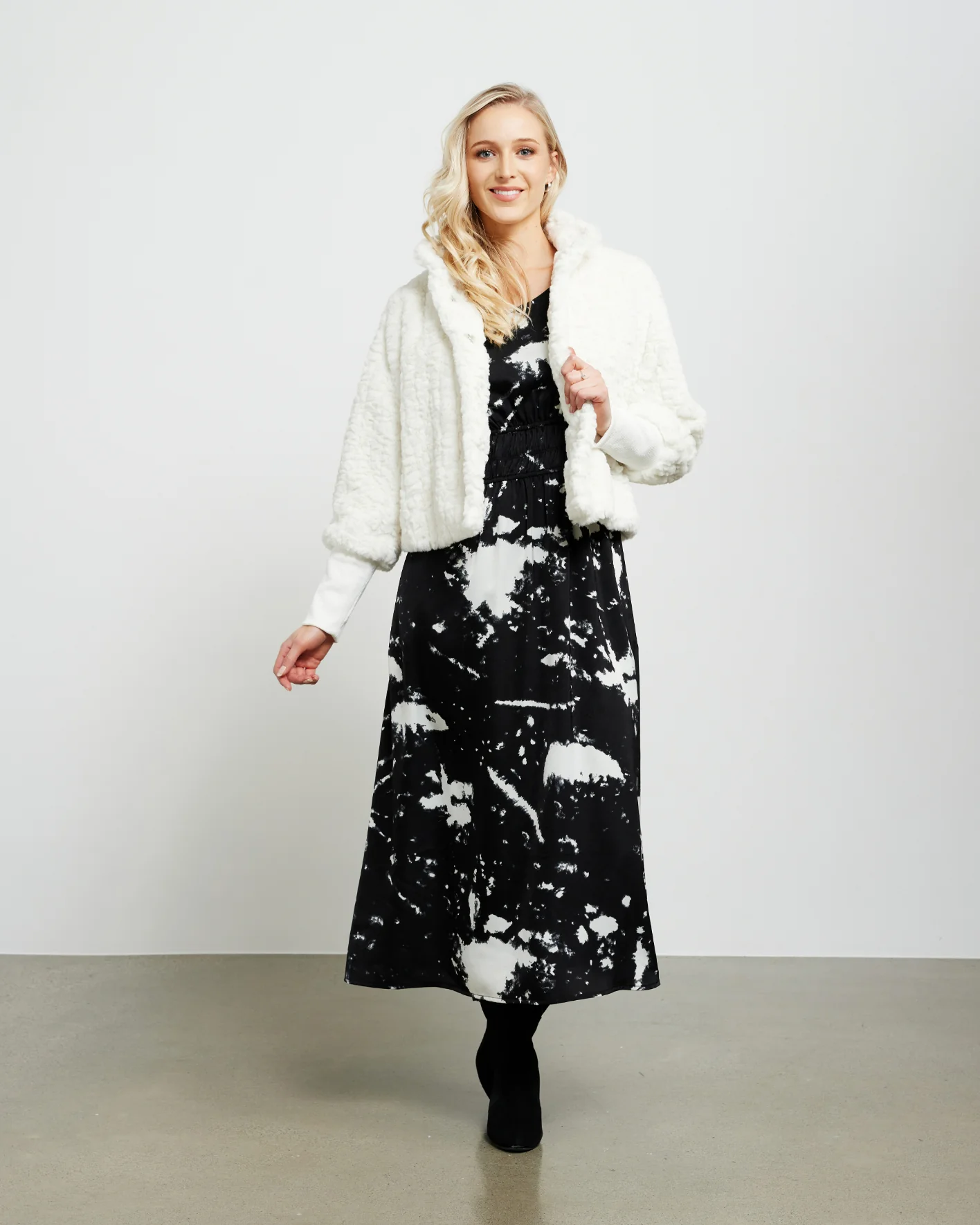 Et Alia Vintage Fur Jacket - Ivory - Image 8