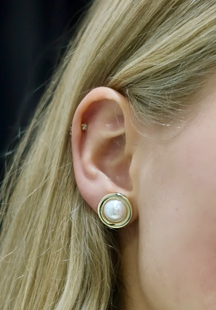 Fabienne Pearl Earring