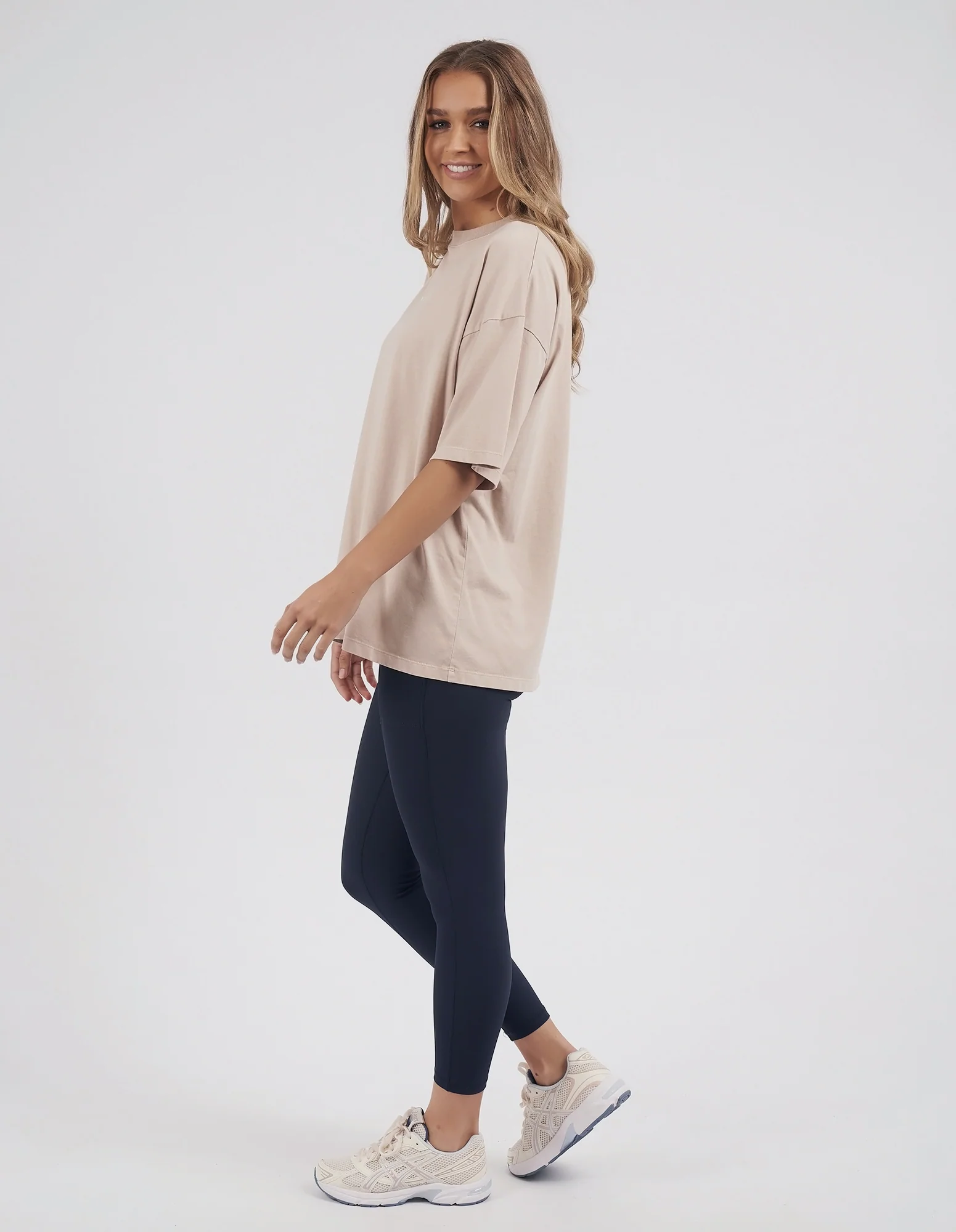 Foxwood Captain Tee - Oatmeal - Image 6