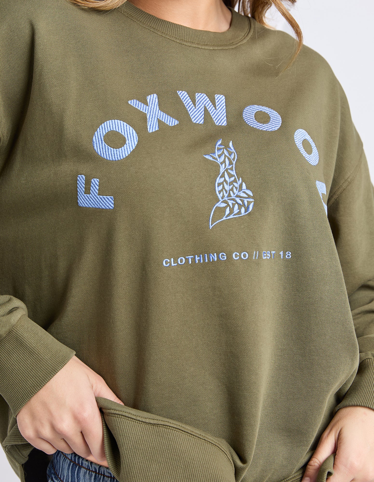 Foxwood Effortless Contrast Crew - Moss - Image 2