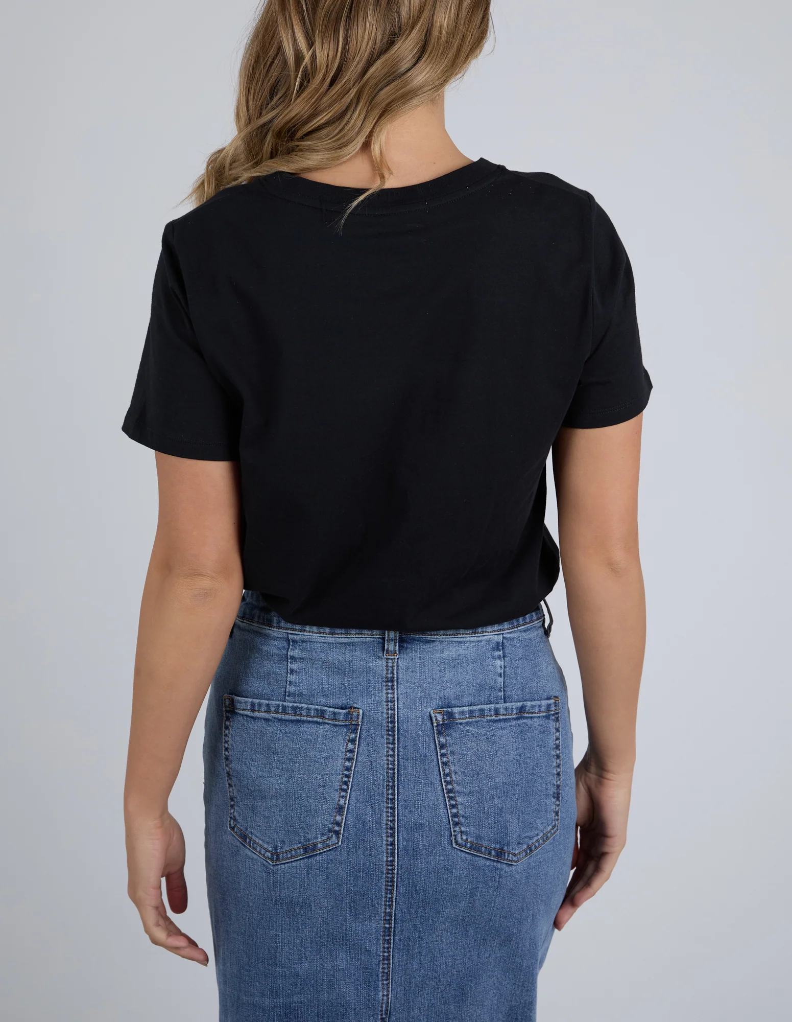 Foxwood Flower Block Tee - Image 5