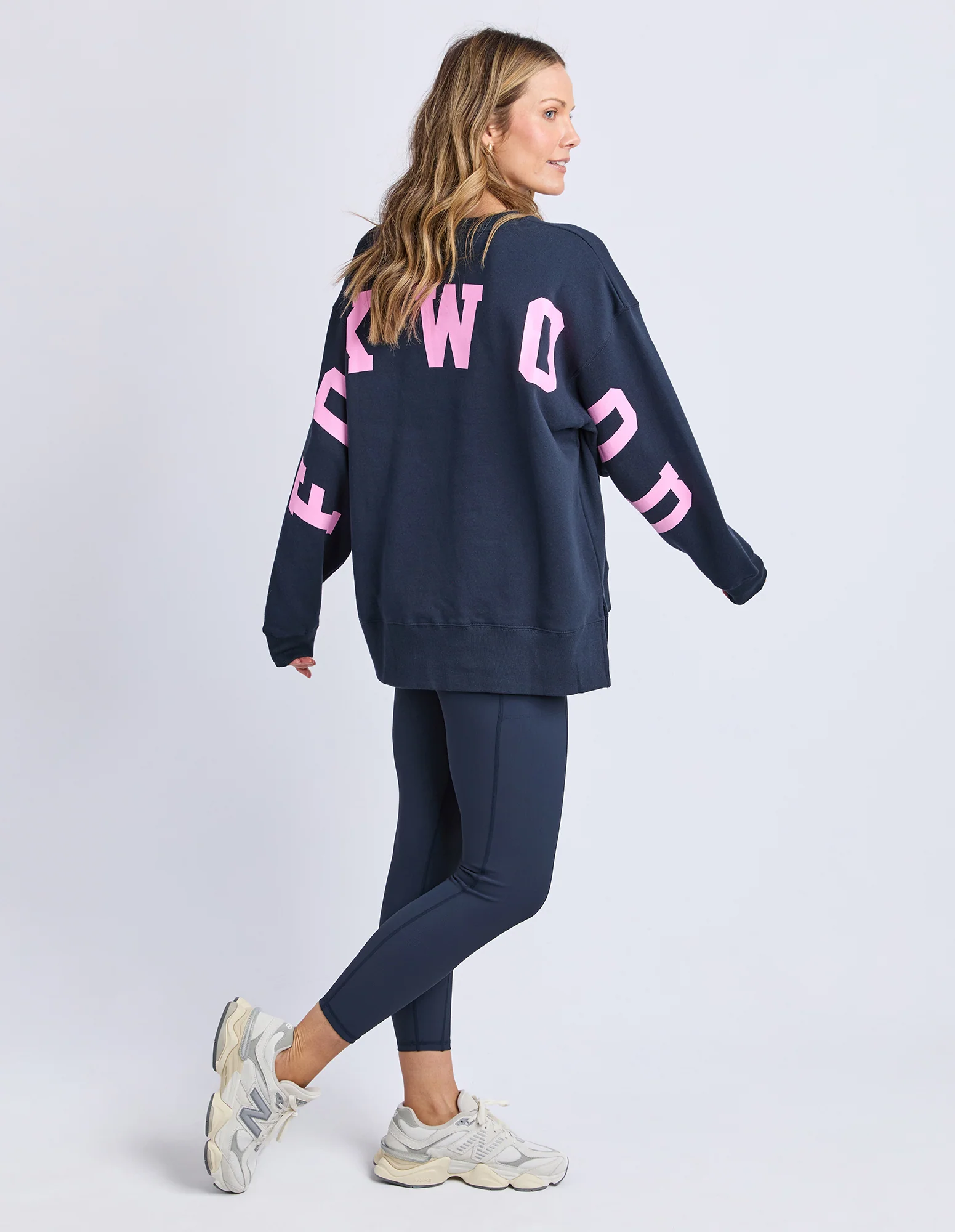 Foxwood Interval Crew - Navy/ Neon Pink - Image 4