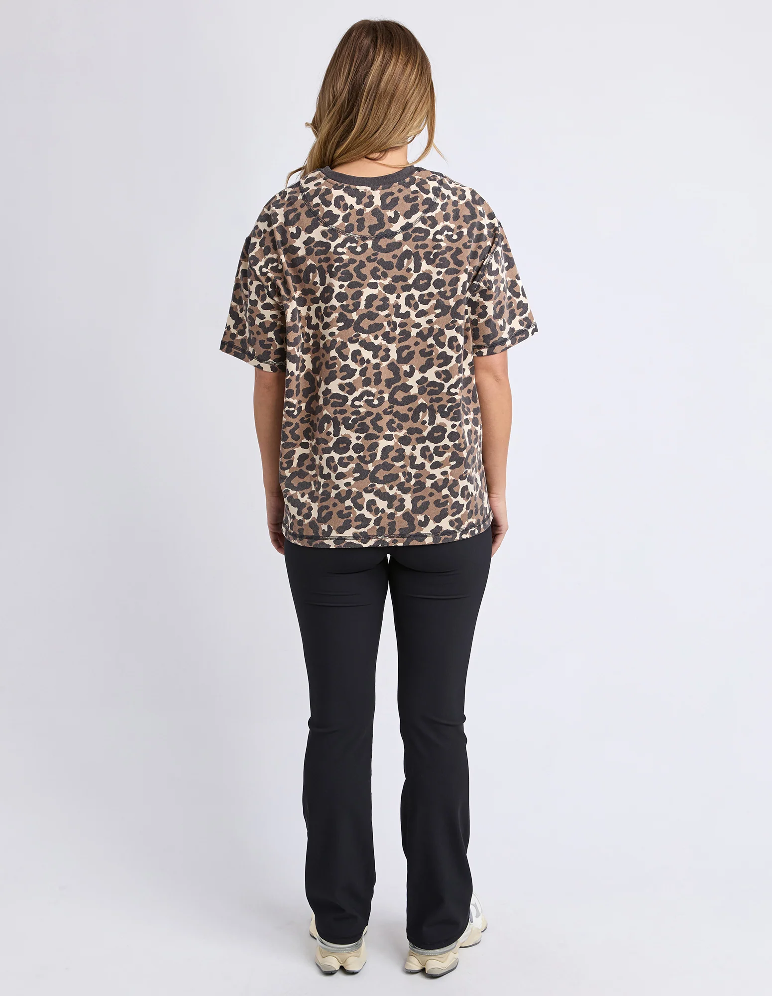 Foxwood Leopard Days Tee - Image 4