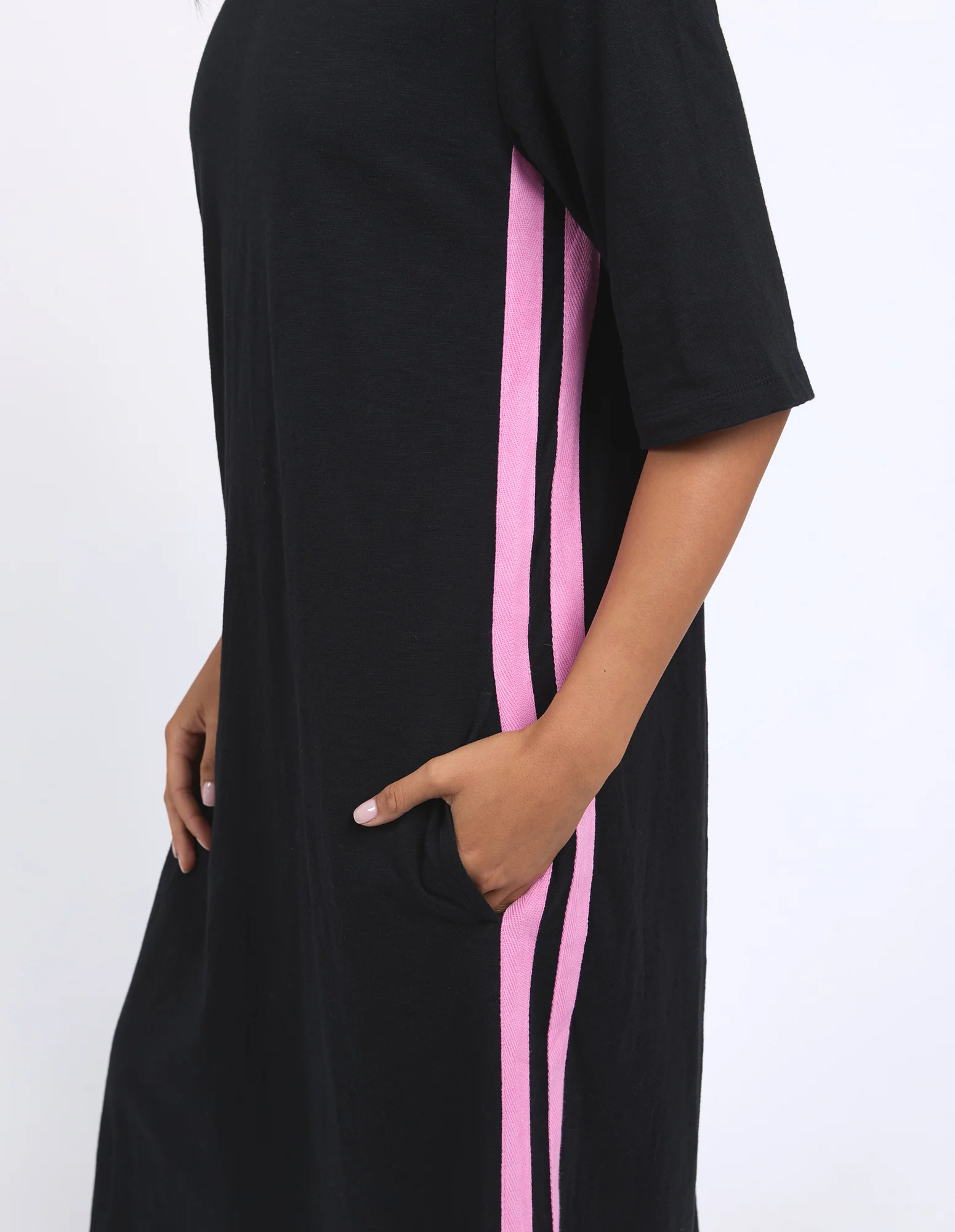 Foxwood Recovery Dress - Black Pink - Image 2