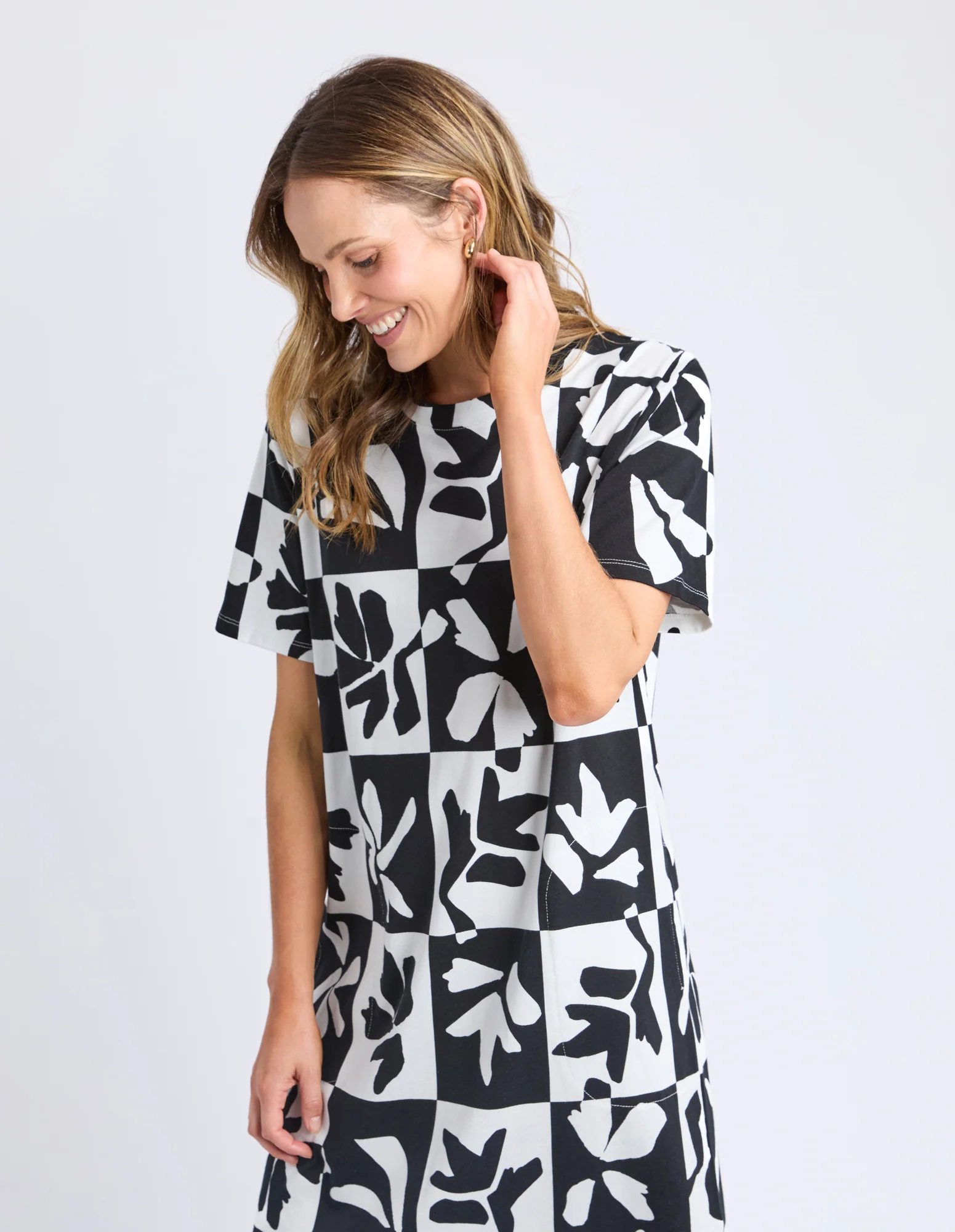 Elm Splice Dress - Image 10
