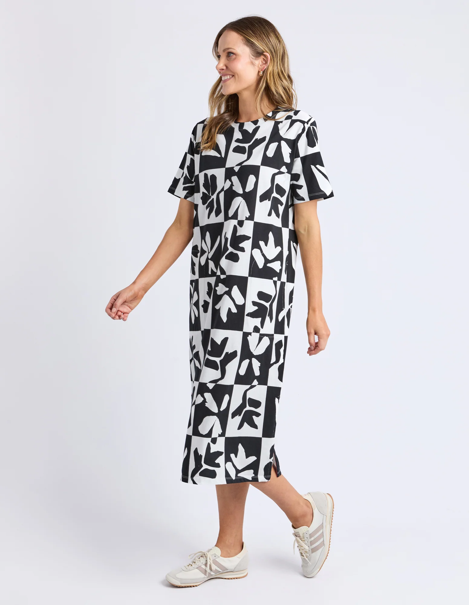 Elm Splice Dress - Image 11