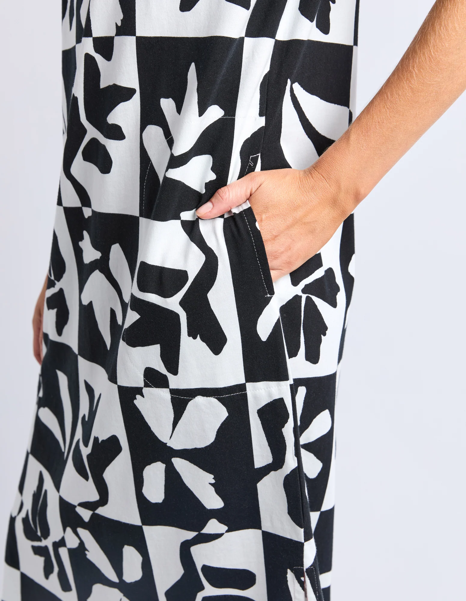 Elm Splice Dress - Image 3