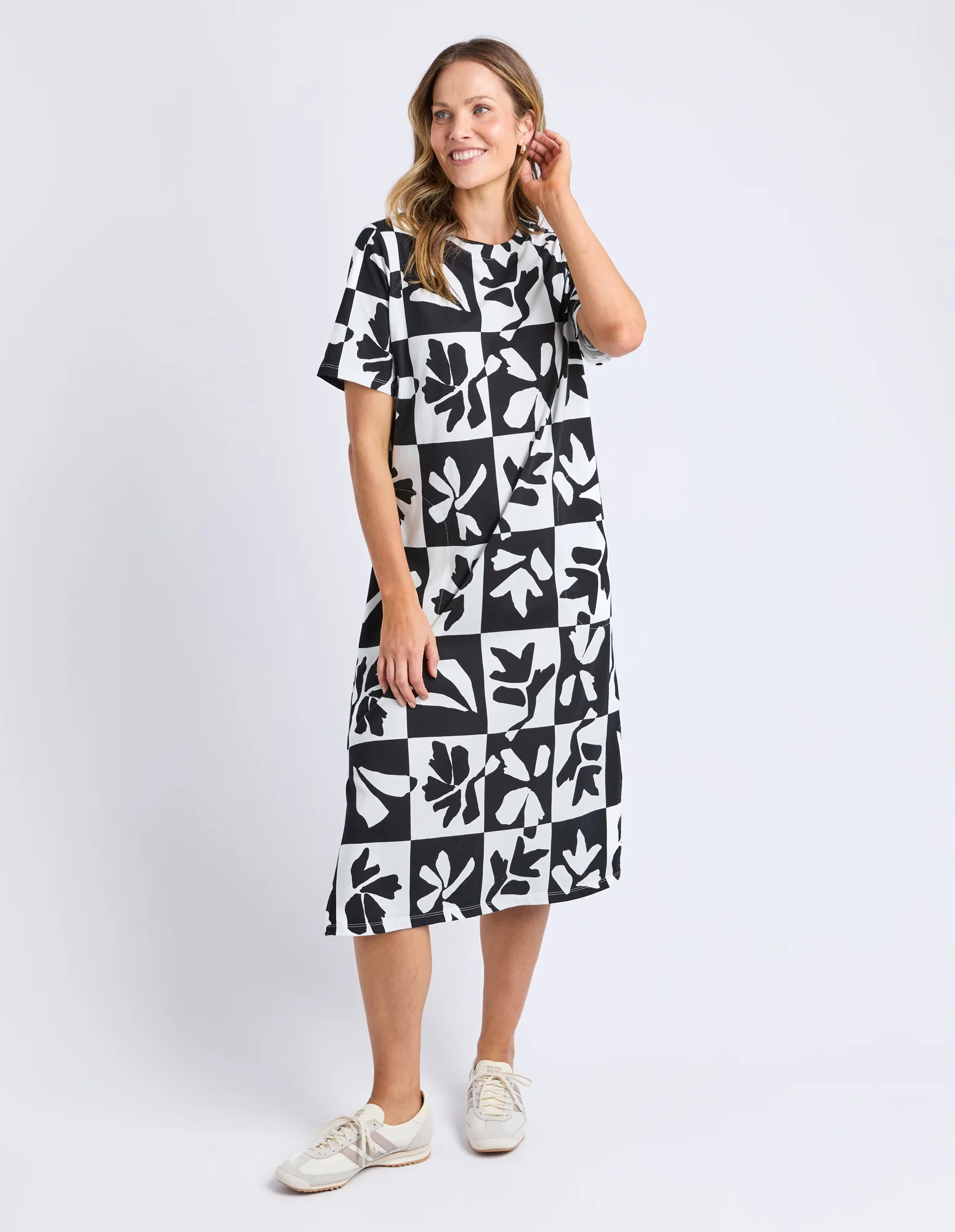 Elm Splice Dress - Image 4