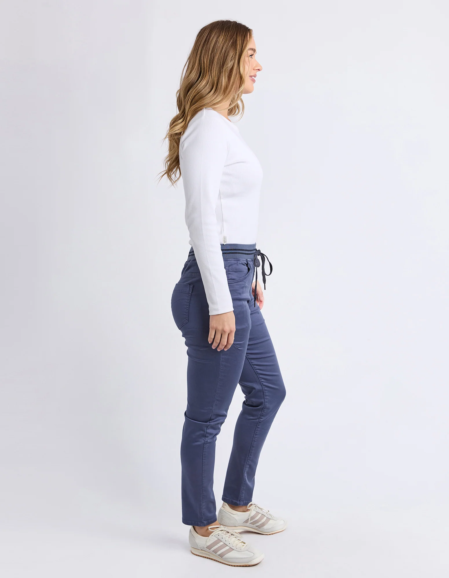Foxwood Sylvia Jogger Dark Blue - Image 7