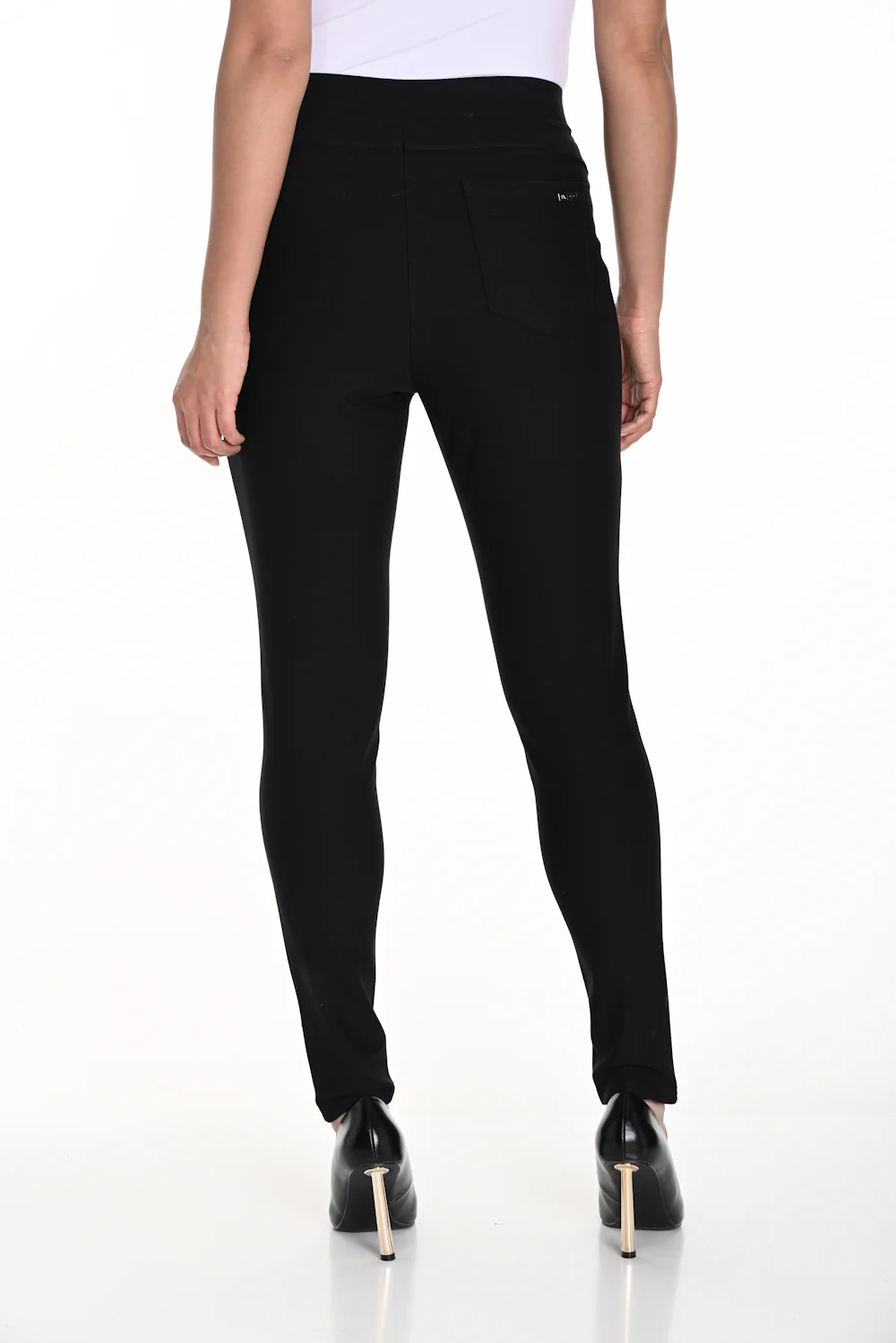 Frank Lyman Button Detail Pant - Image 2