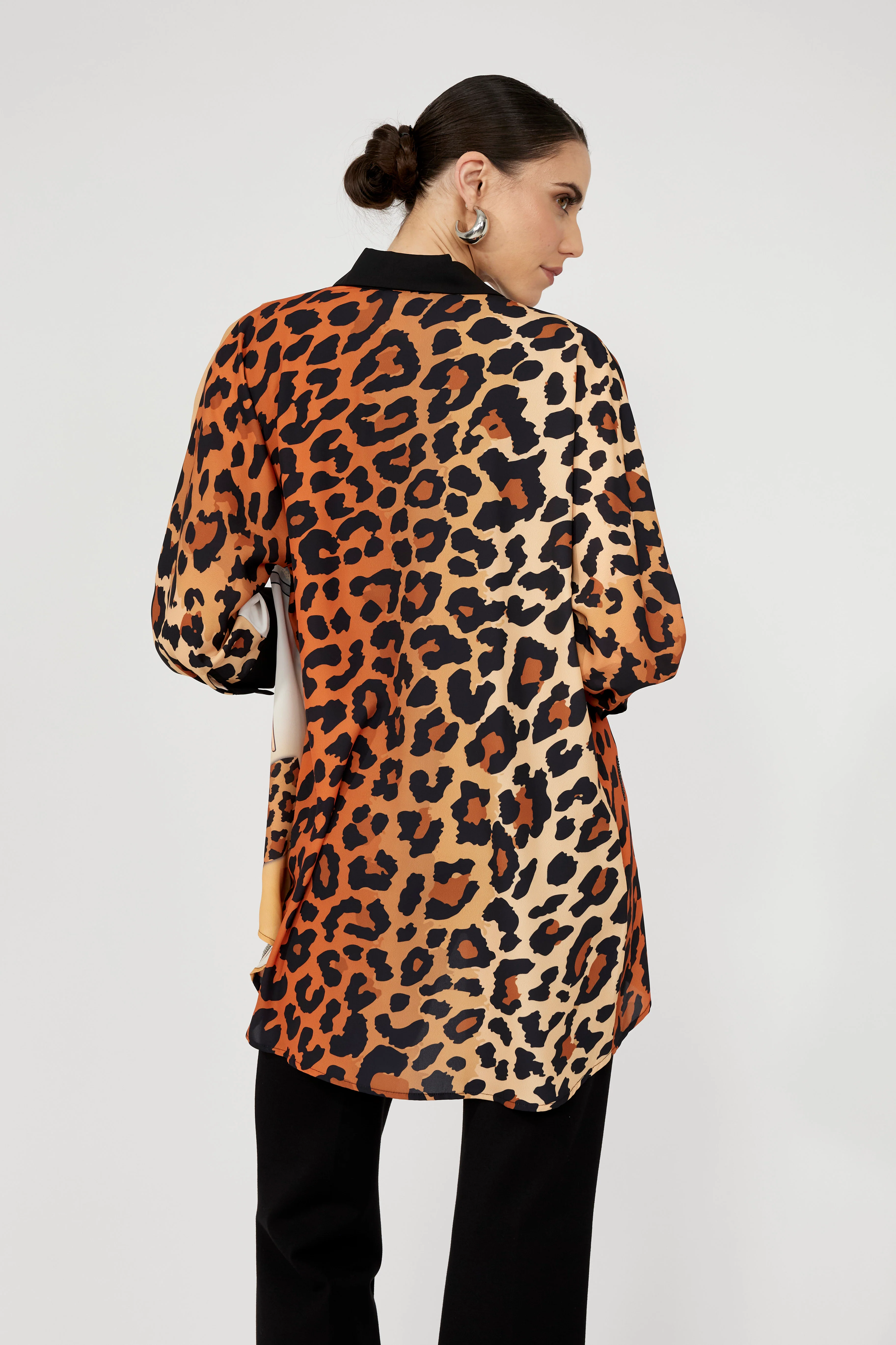 Frank Lyman Leopard Print Shirt - Image 5