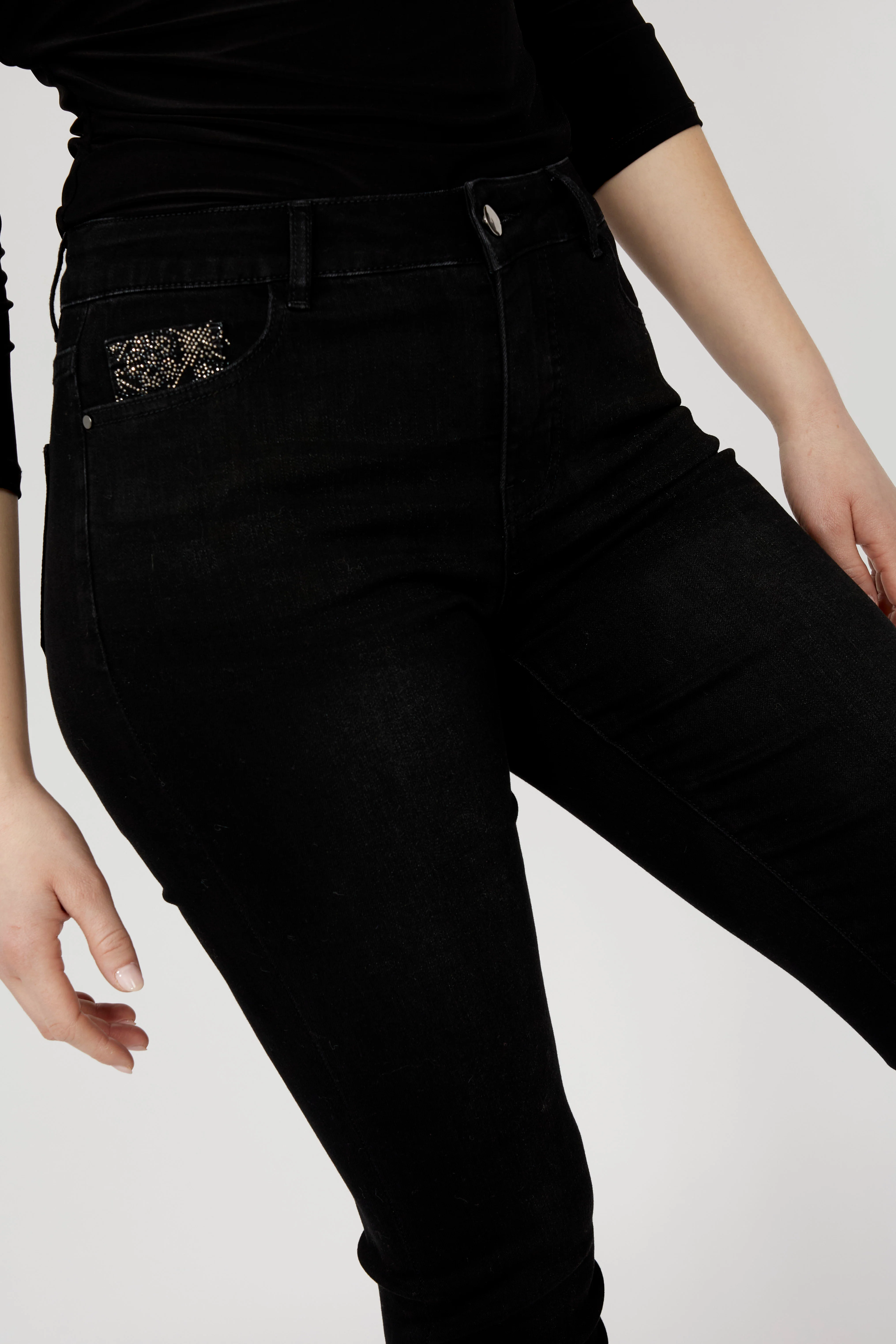 Frank Lyman Skinny Jeans - Image 7
