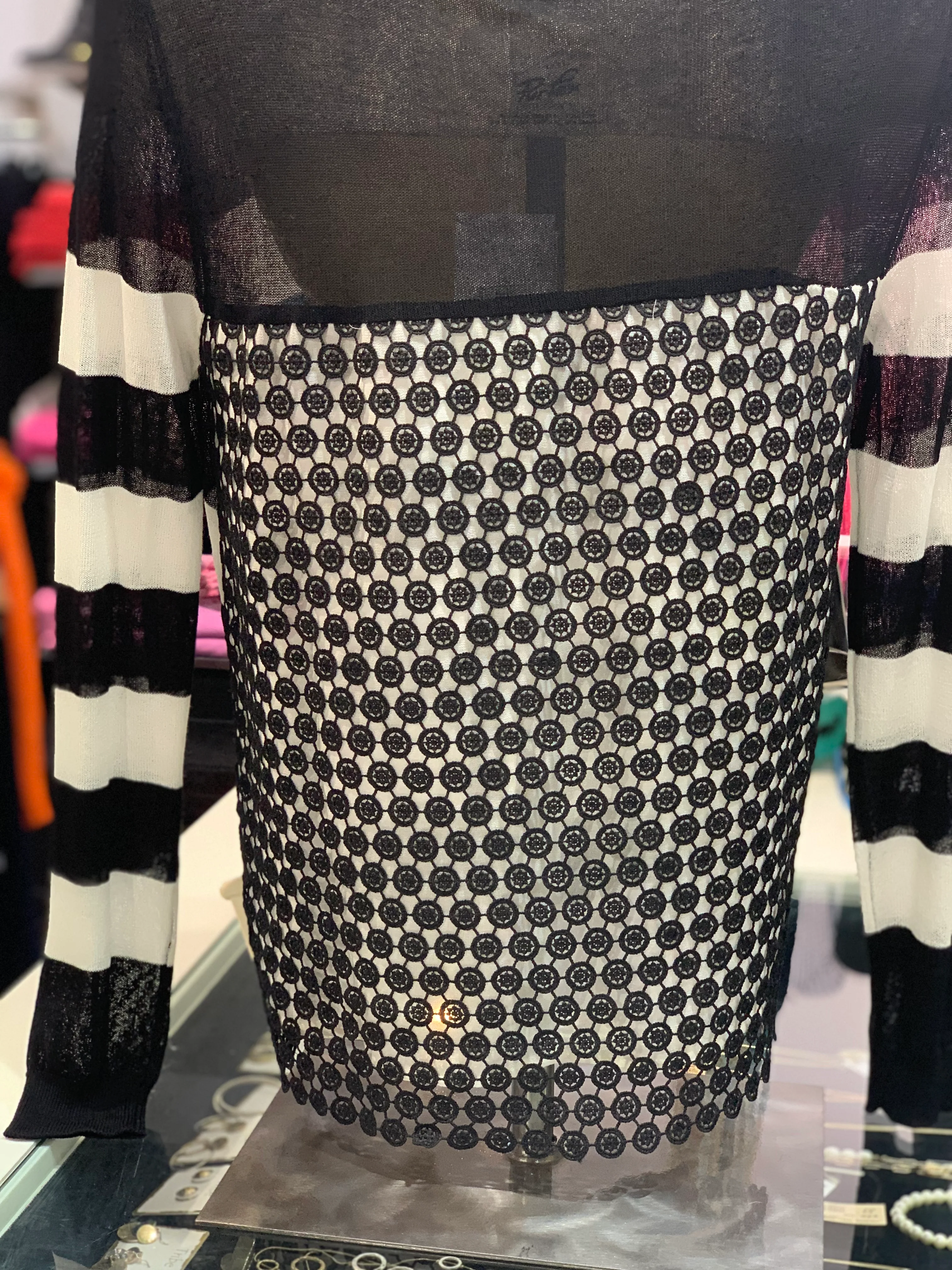 Gaudi Cardigan Black - Image 2
