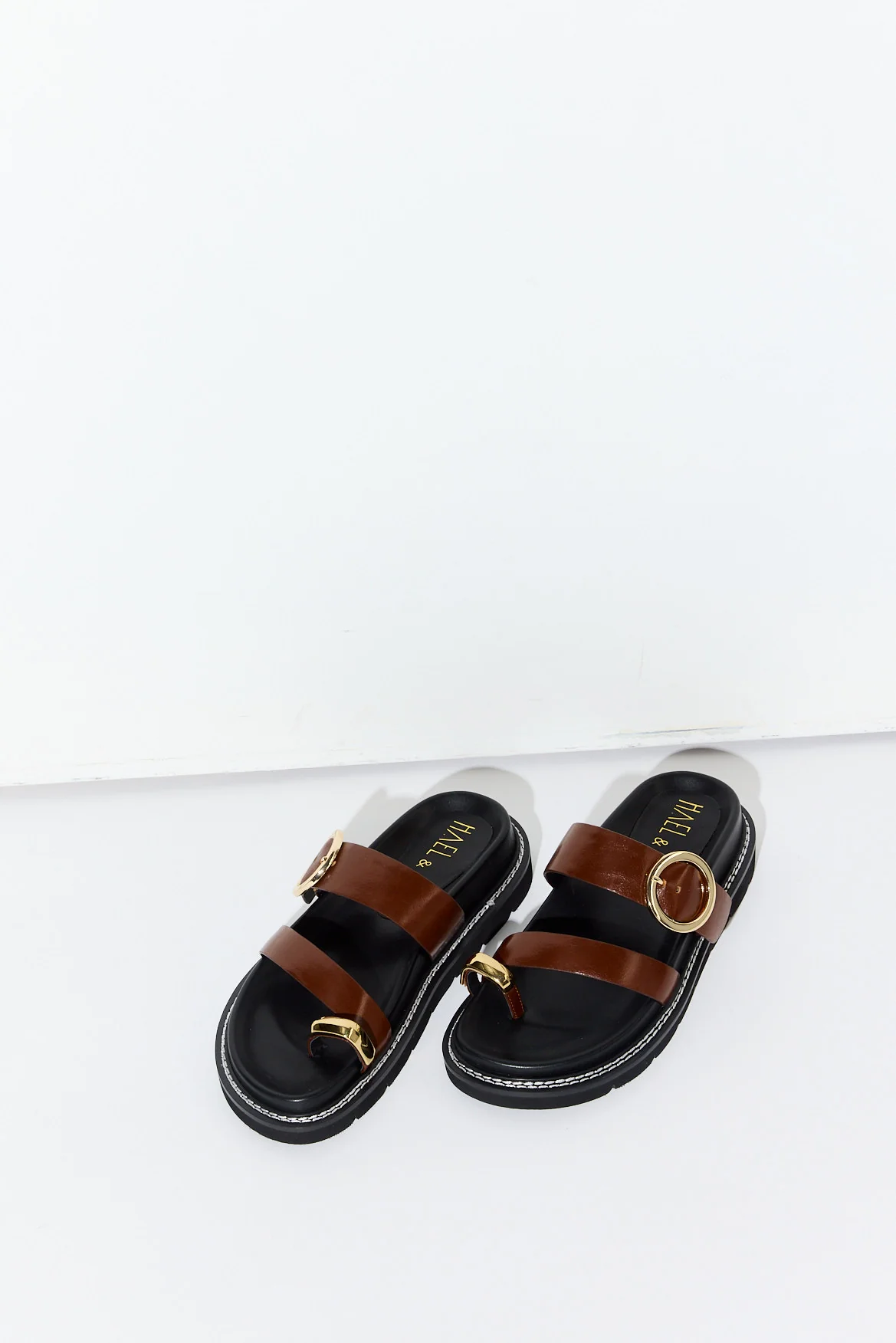 Hael & Jax Polished Sandal - Image 4