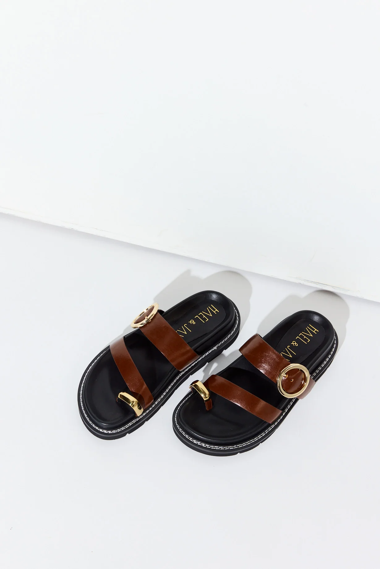 Hael & Jax Polished Sandal - Image 5
