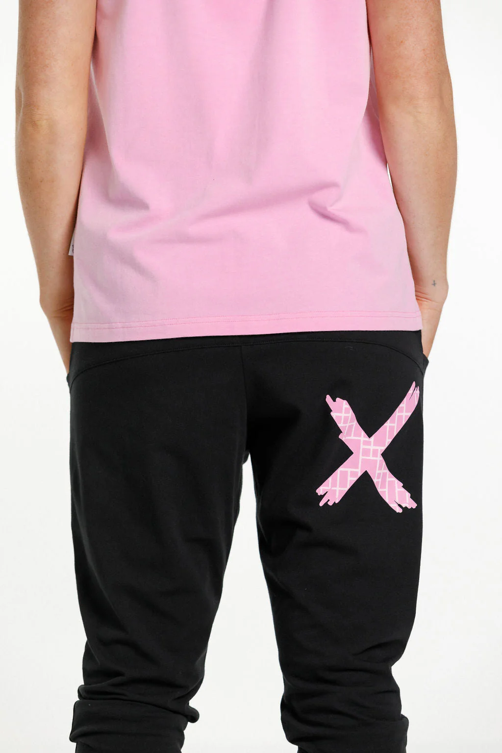 Home Lee Apartment Pants Black with Pink Bloom - Image 6