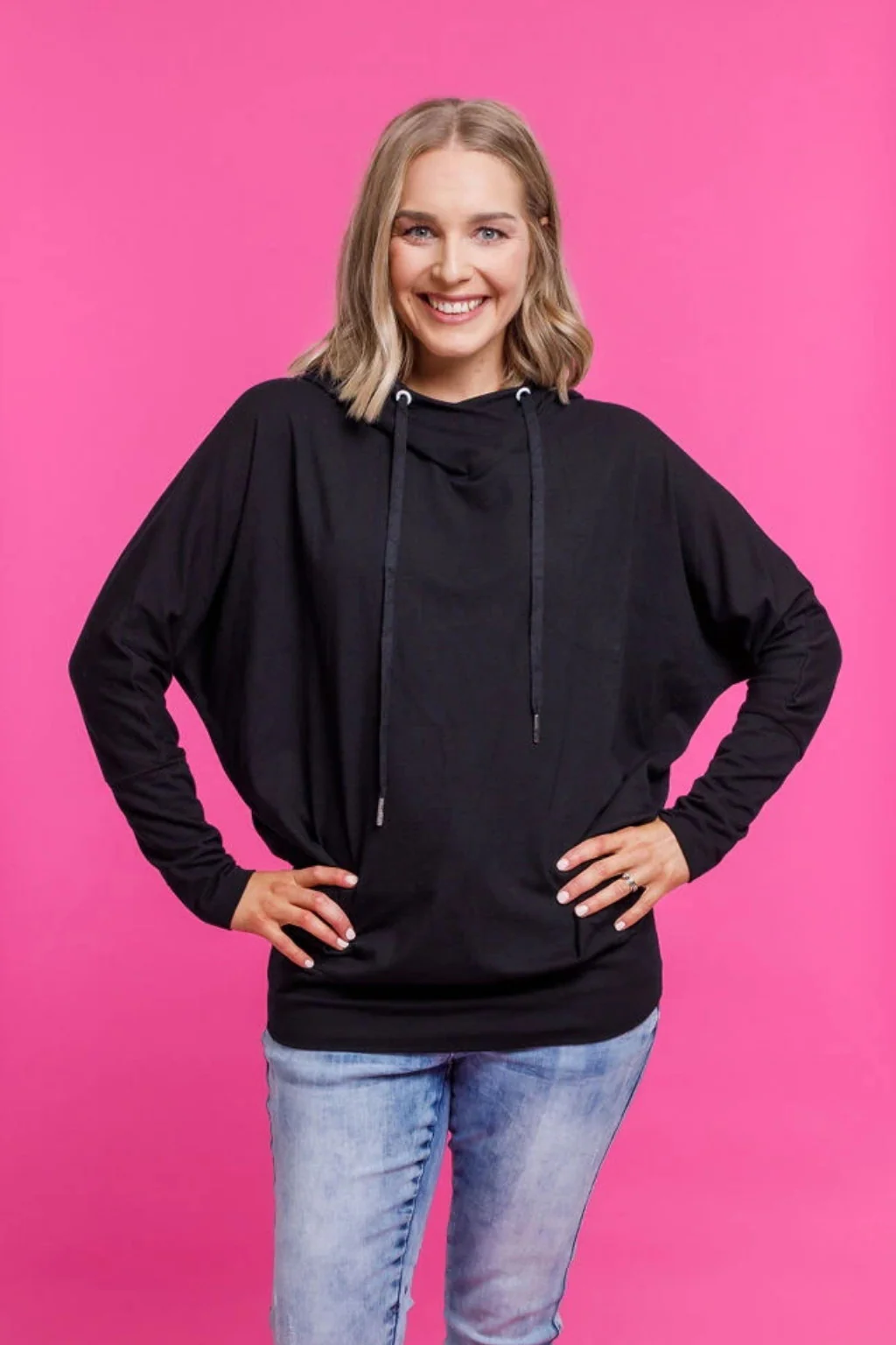 Home Lee Ellen Tee - Black
