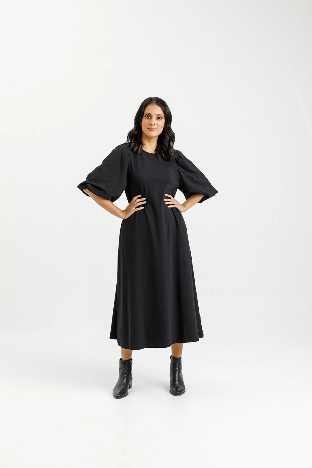 Home Lee Ivy Midi Dress