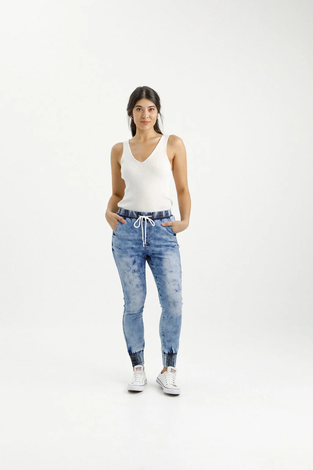 Home Lee Weekender Jeans - Snow Wash - Image 3